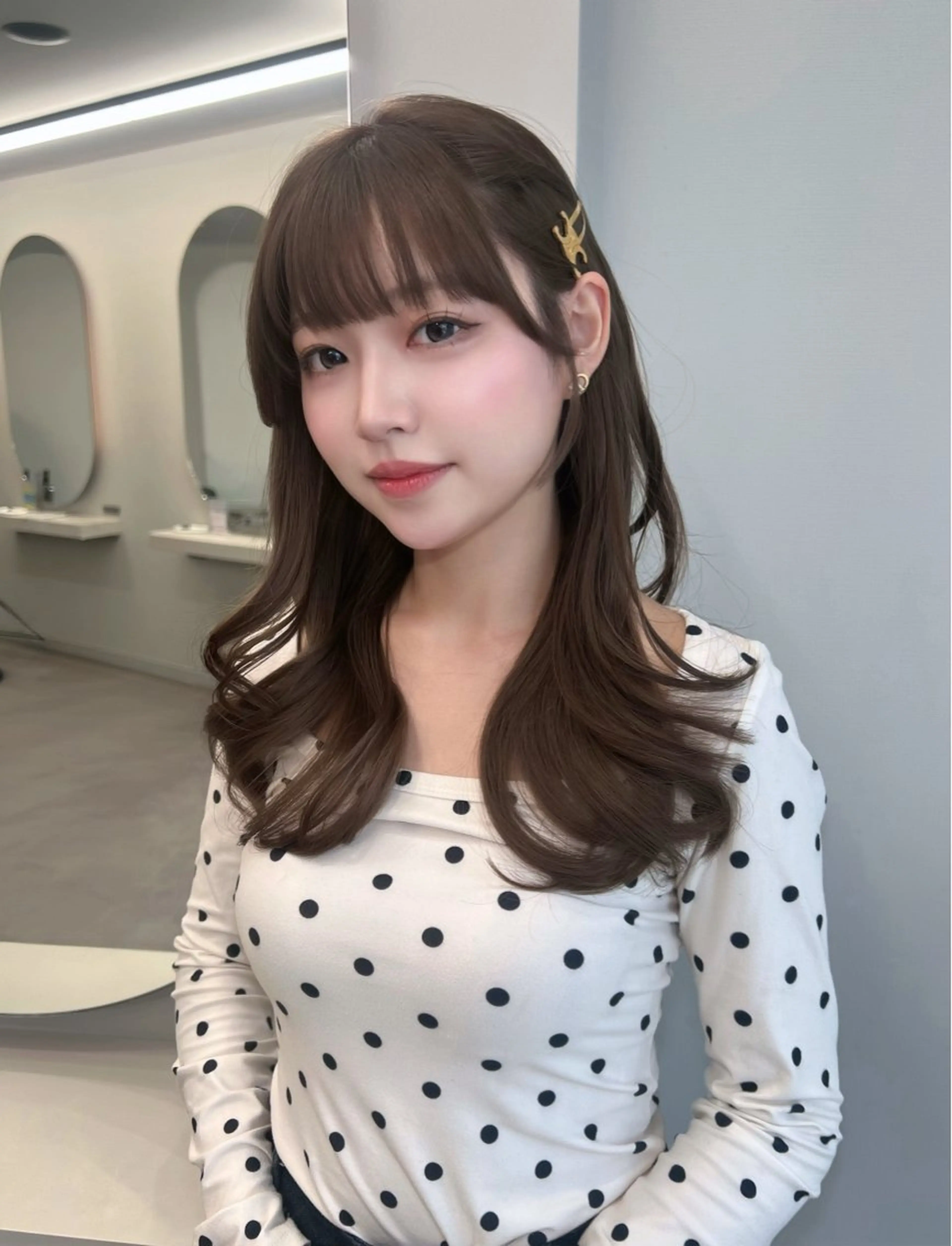 ミディアム カラー くびれヘア 髪質改善 韓国風ヘア レイヤーカット 小顔カット カット ヘアカラー 渋谷美容室/韓国ヘア /misakiのヘアスタイル