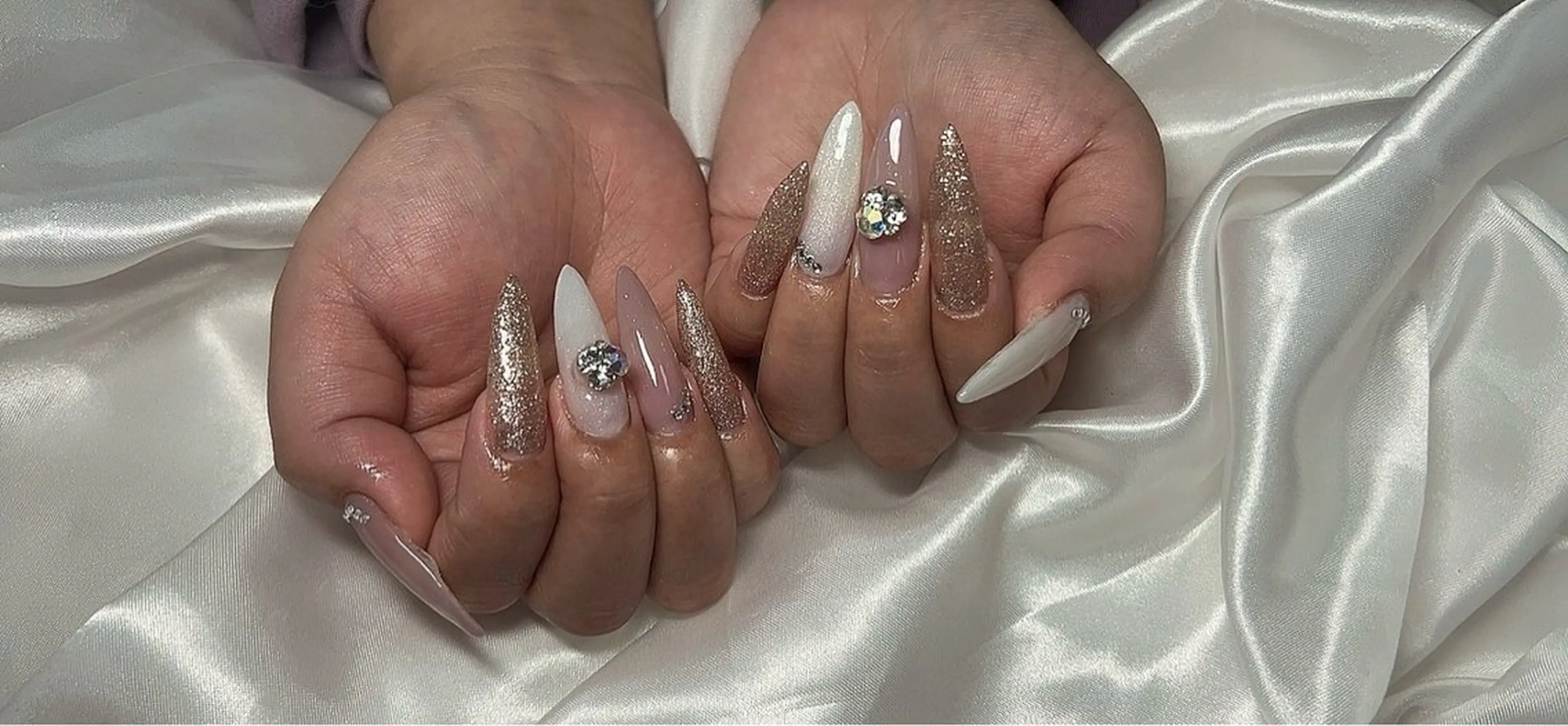 ネイル ロングネイル Ruana Nailのネイルデザイン