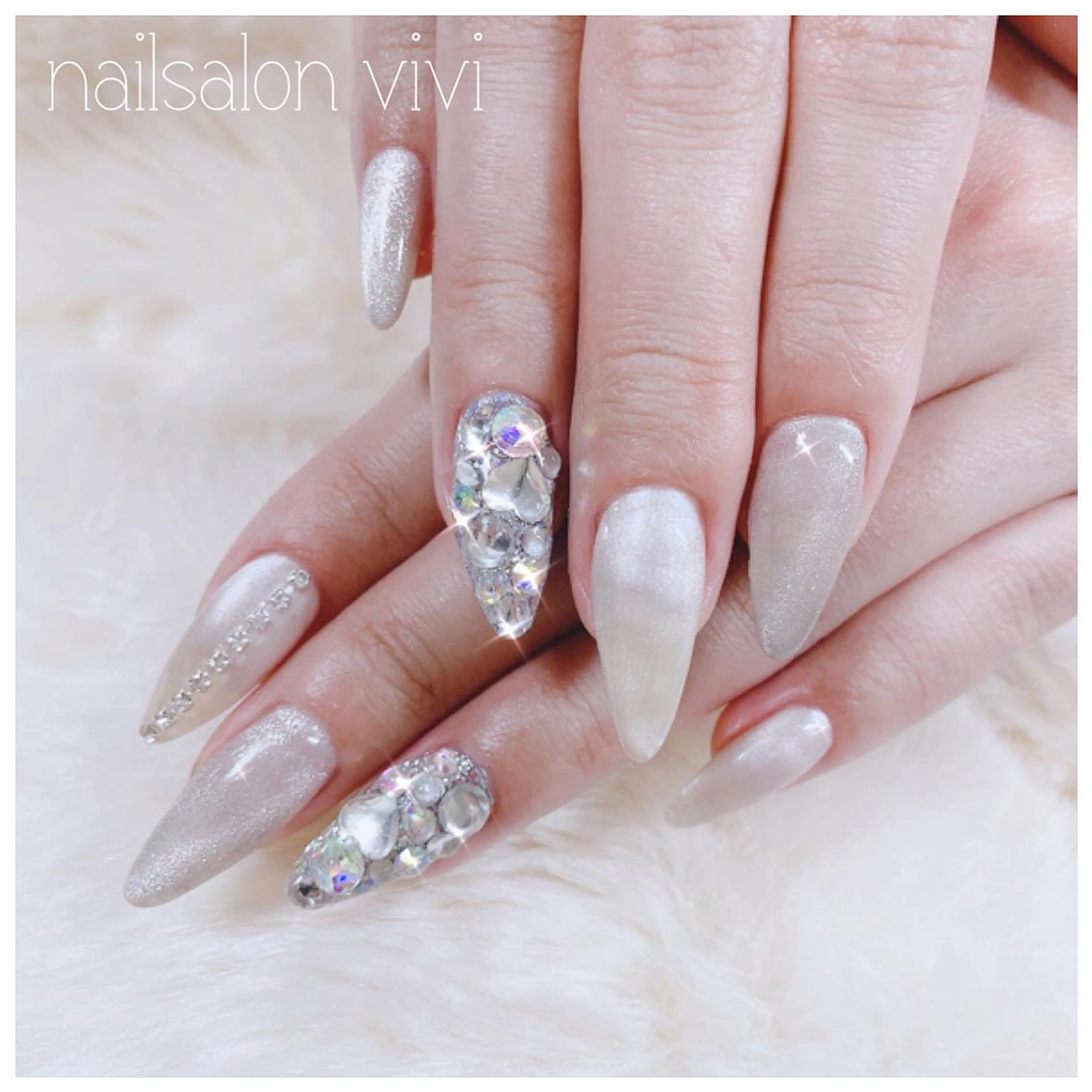 ネイル ＶＩＶＩ nailsalonのネイルデザイン