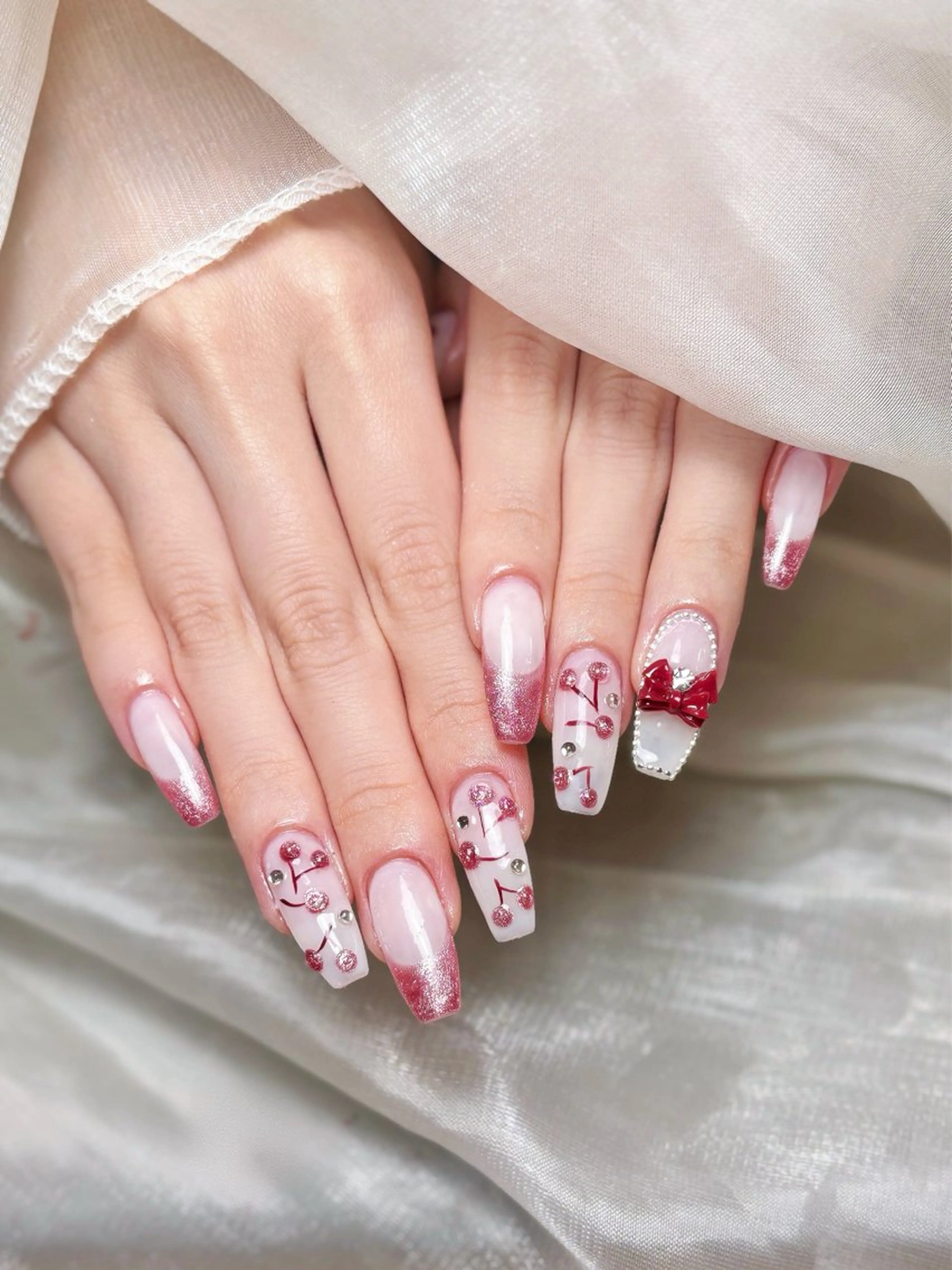 ネイル Elin Maggieのネイルデザイン