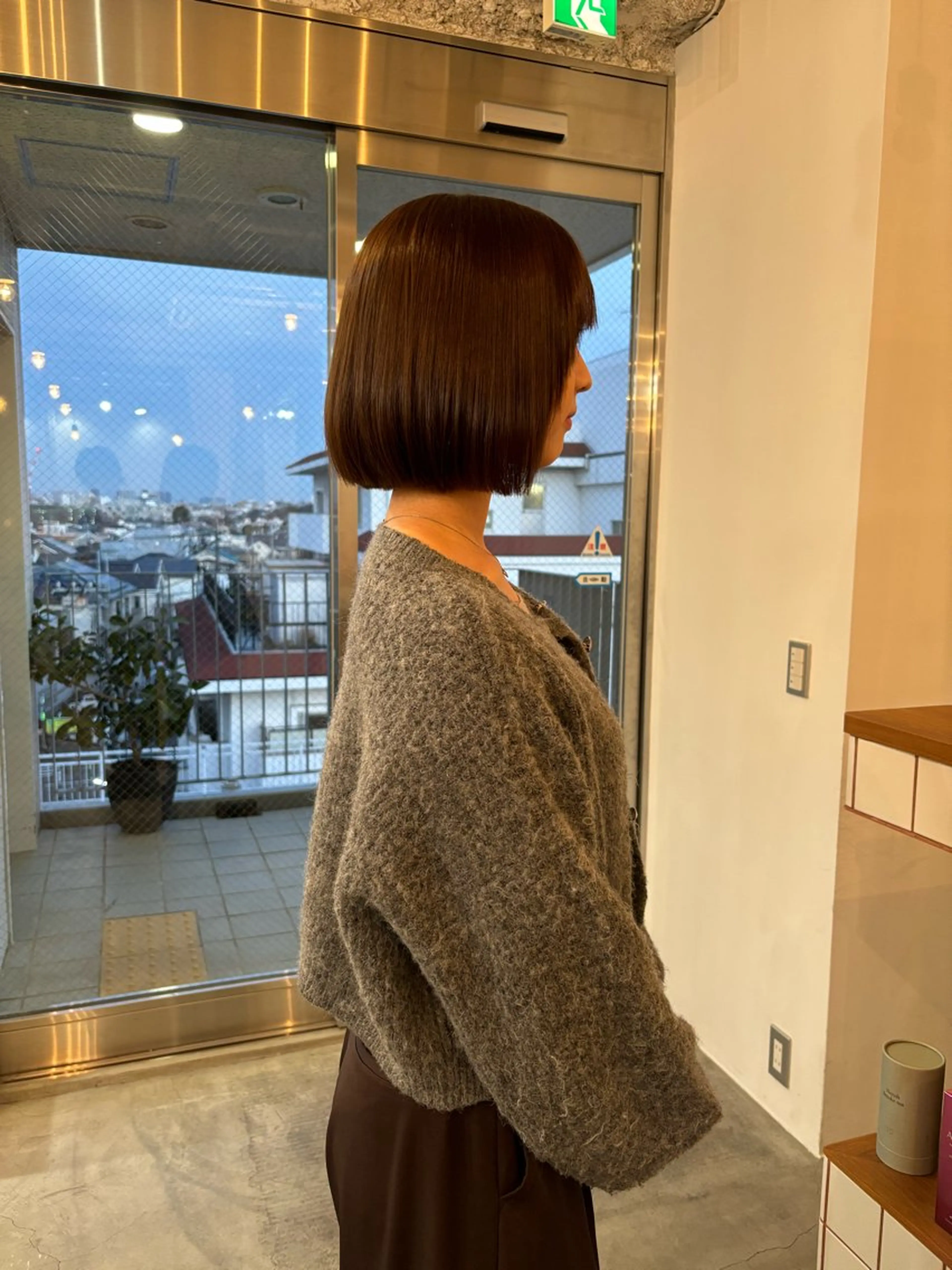 ショート カラー ベージュカラー 透明感カラー ボブ 林　蓮／レイヤー /透明感カラーのヘアスタイル