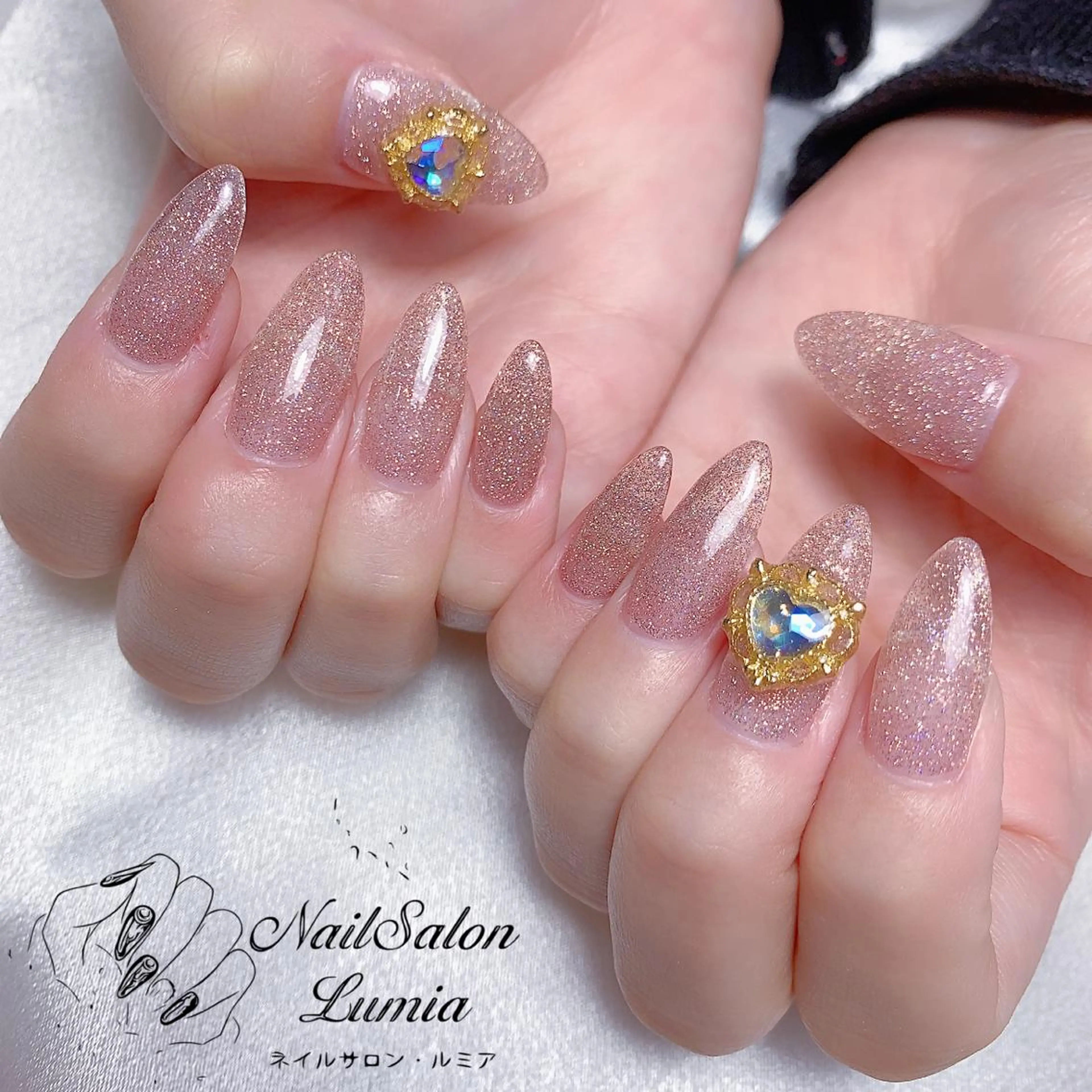 ネイル ハンドネイル ネイルサロン ルミア Lumia 店長のネイルデザイン