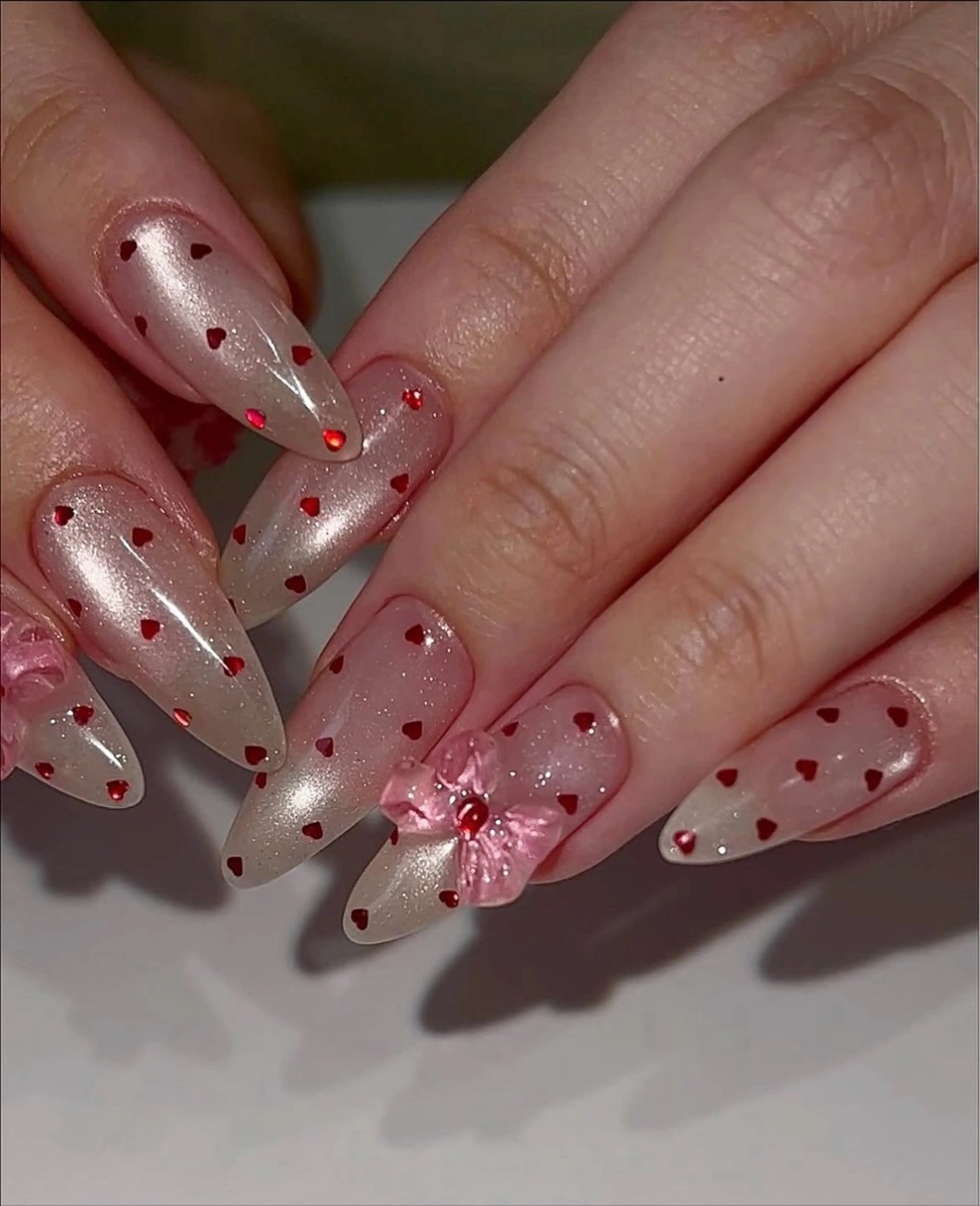 ネイル アートネイル 長さ出し ジェルネイル マグネットネイル ニュアンスネイル なな_ CloudyChanのネイルデザイン