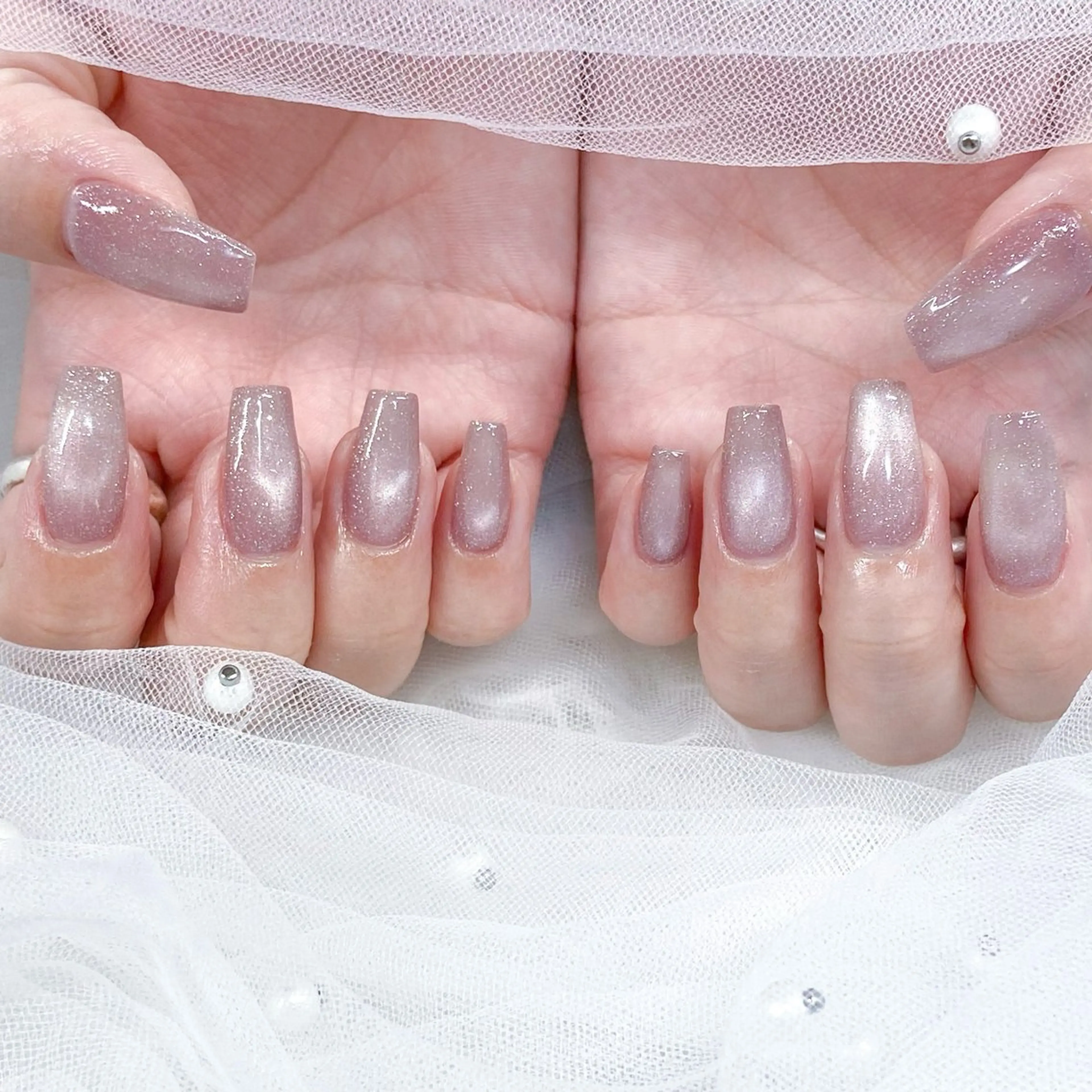 ネイル フラッシュネイル キラキラネイル マグネットネイル ピンク シンプルネイル ハンドネイル べルミエール sakiのネイルデザイン