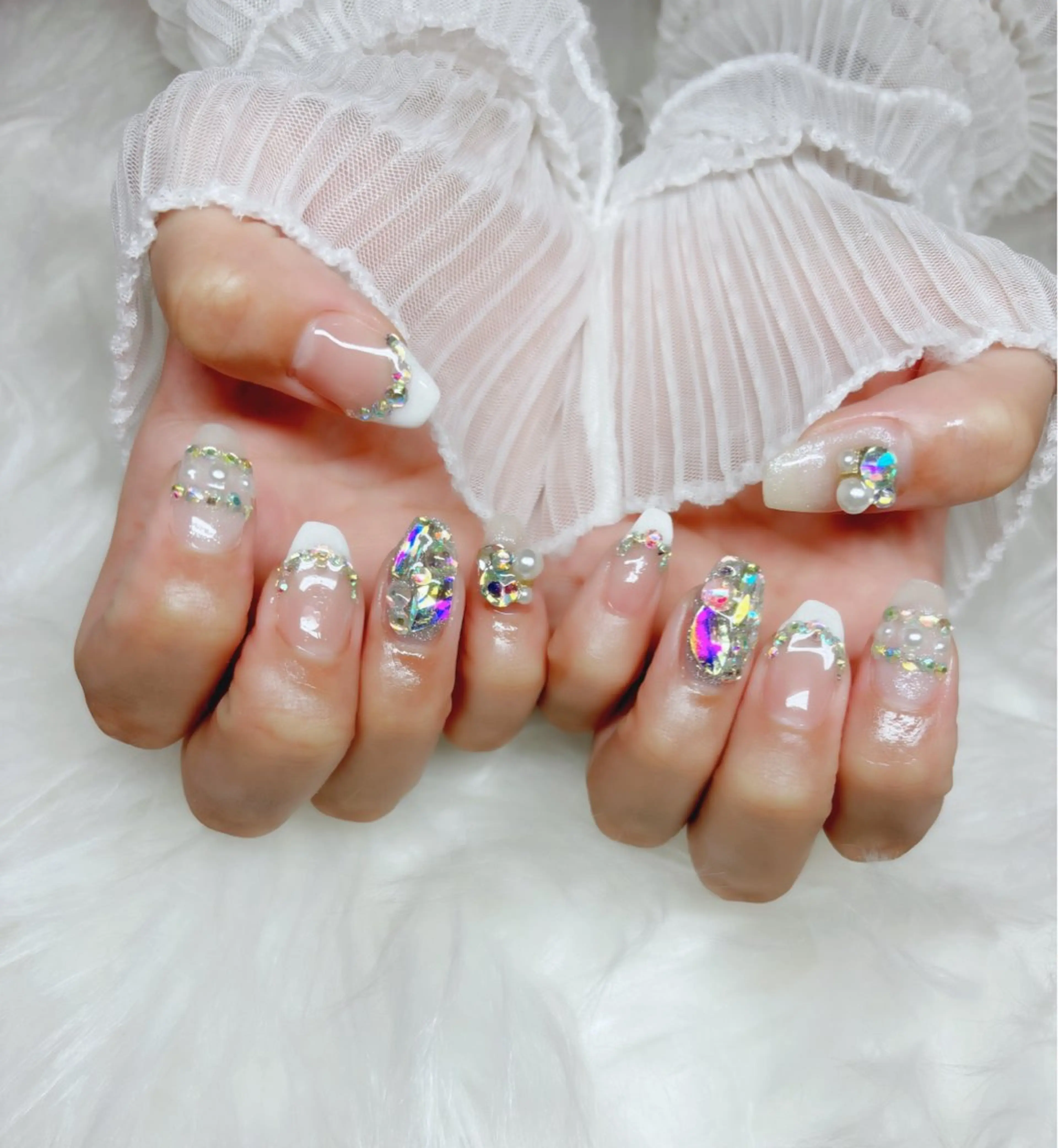 ネイル キラキラネイル ホワイト ハンドネイル Nail Salon macherieのネイルデザイン