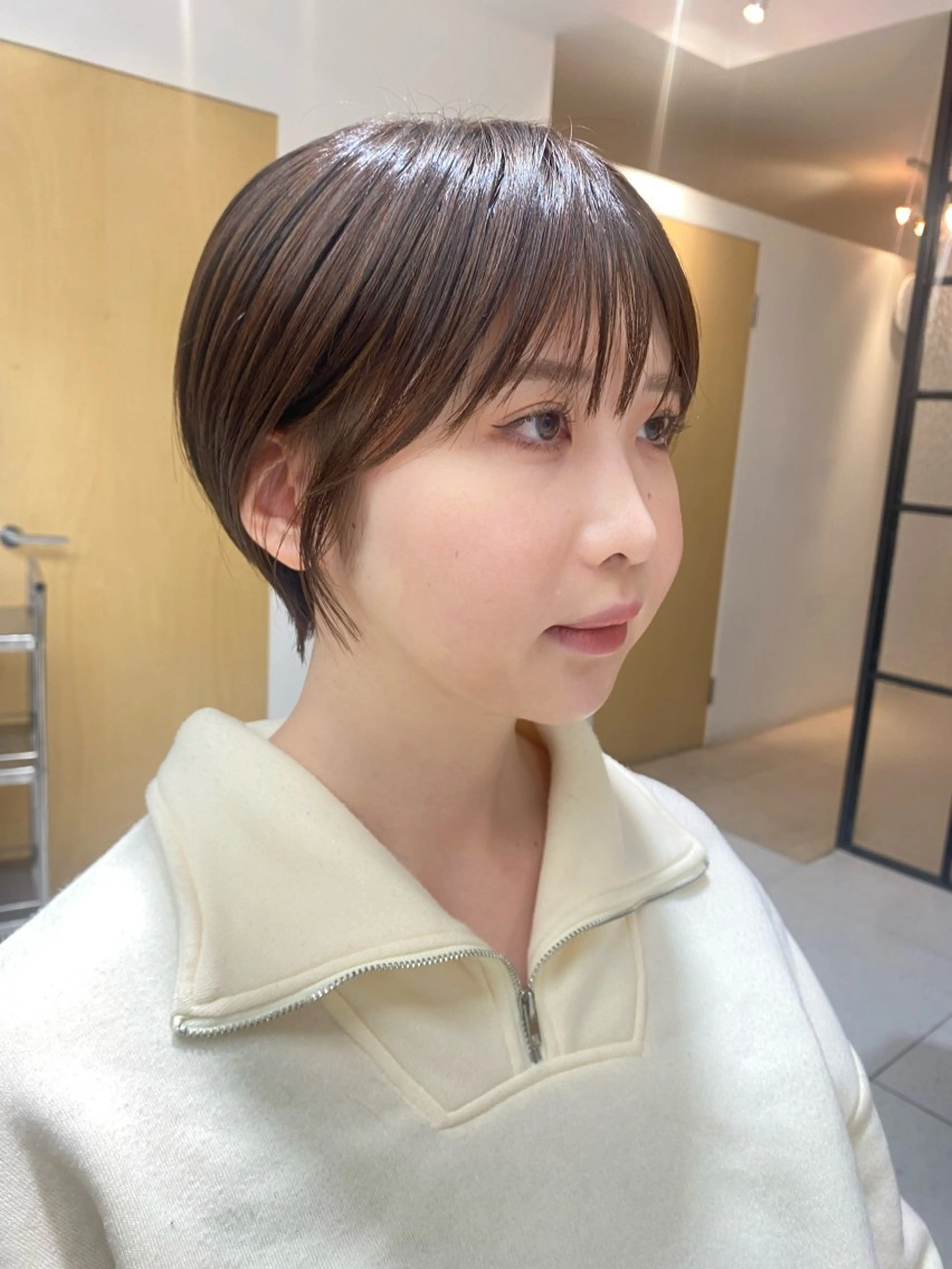 ショート カラー カット ヘアカラー トリートメント 安永 涼のヘアスタイル