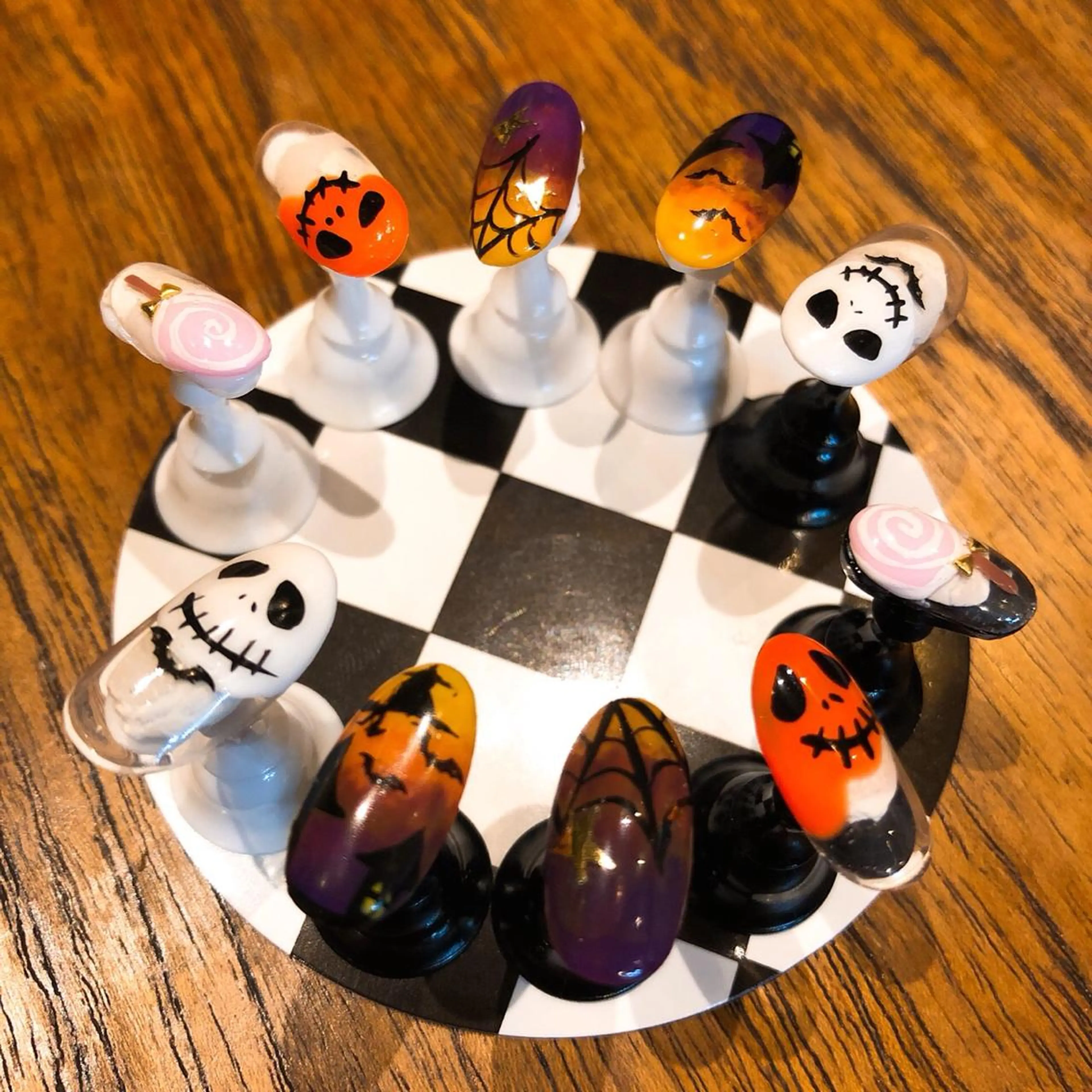 ネイル ハンドネイル みんなの店所属・仲谷 つかさのエステ・リラクイメージ