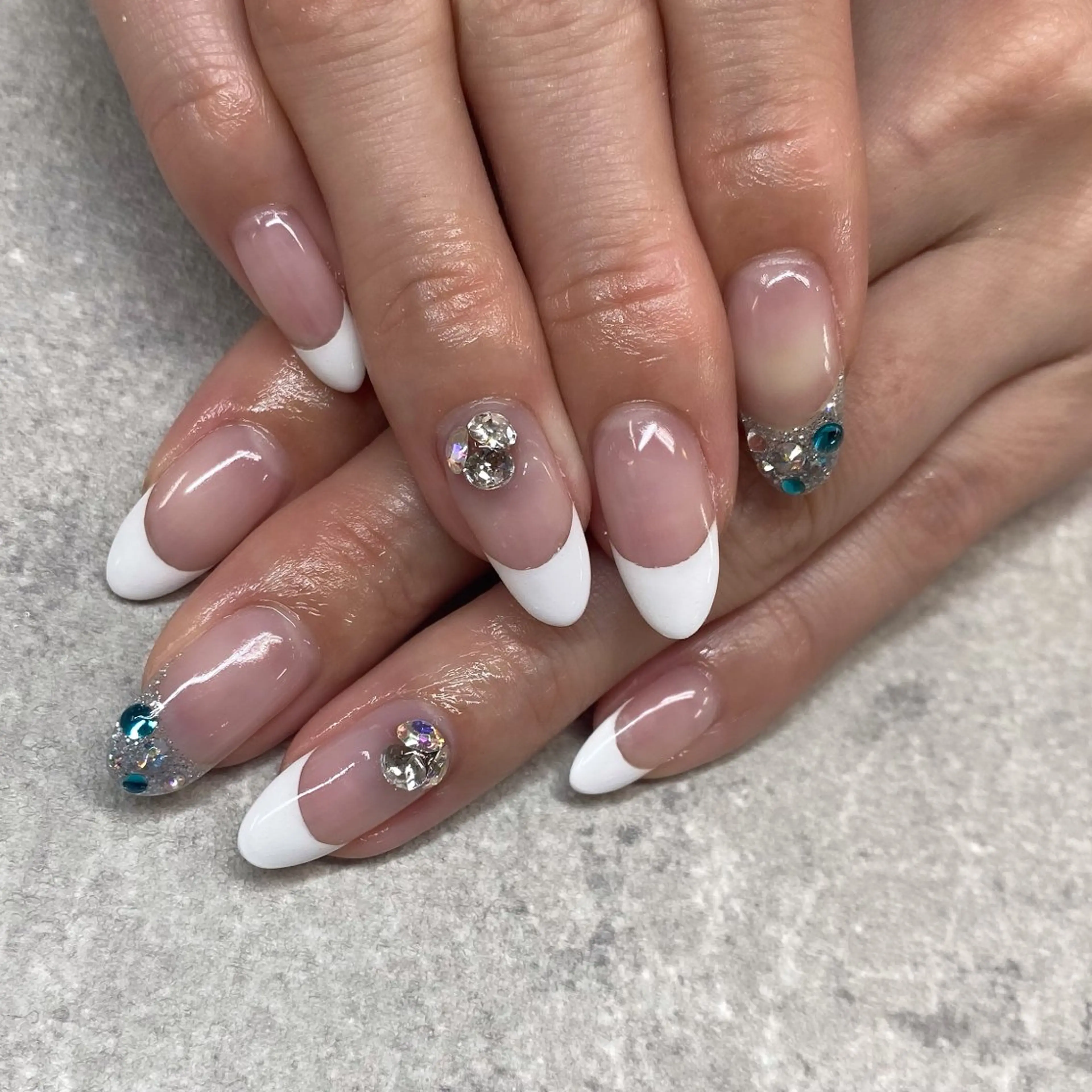 ネイル フレンチネイル okada kannaのネイルデザイン