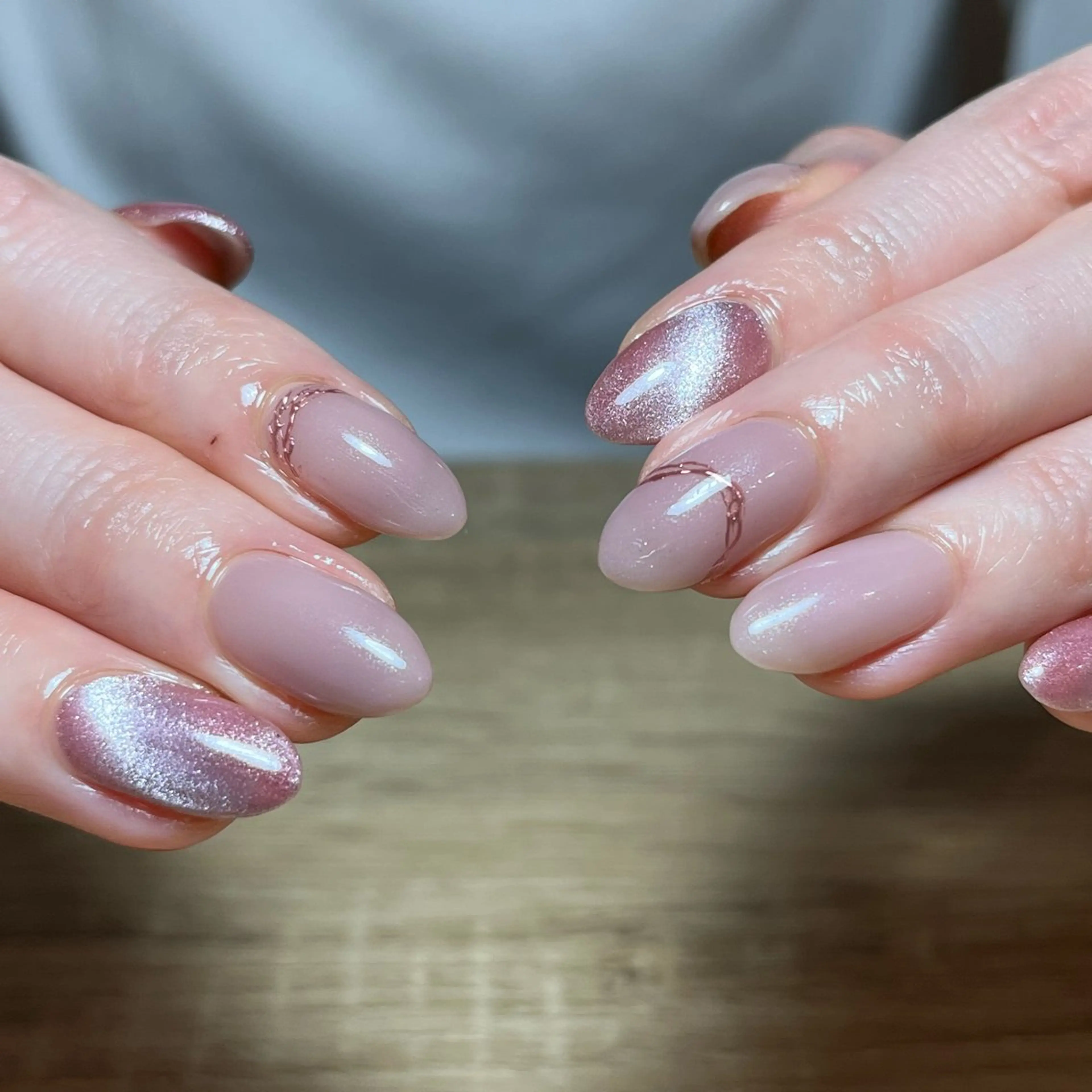 ネイル マグネットネイル ミラーネイル ワンカラーネイル imymemine所属・渡邊 束紗のネイルデザイン