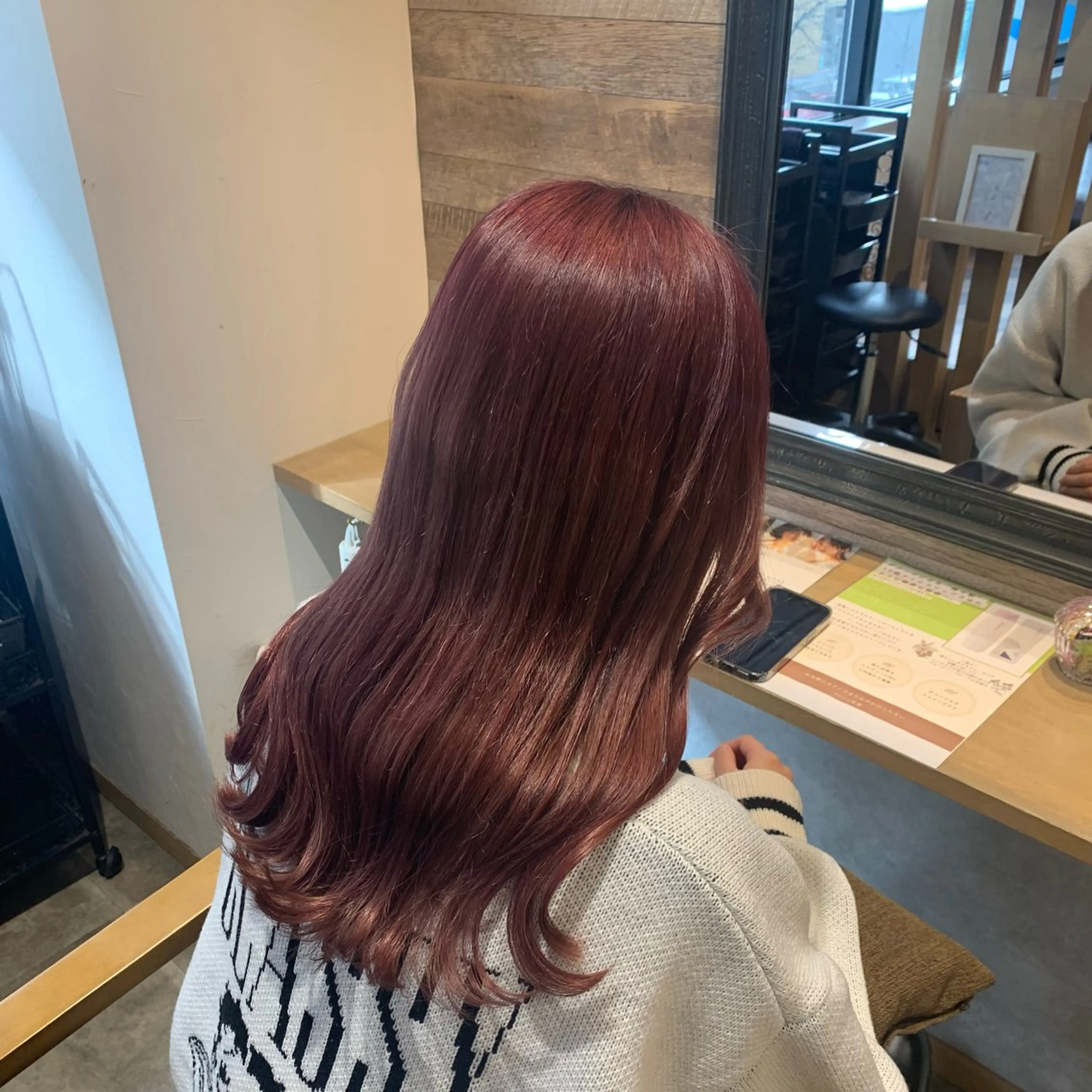 ロング カラー ピンクカラー 佐藤 杏奈のヘアスタイル