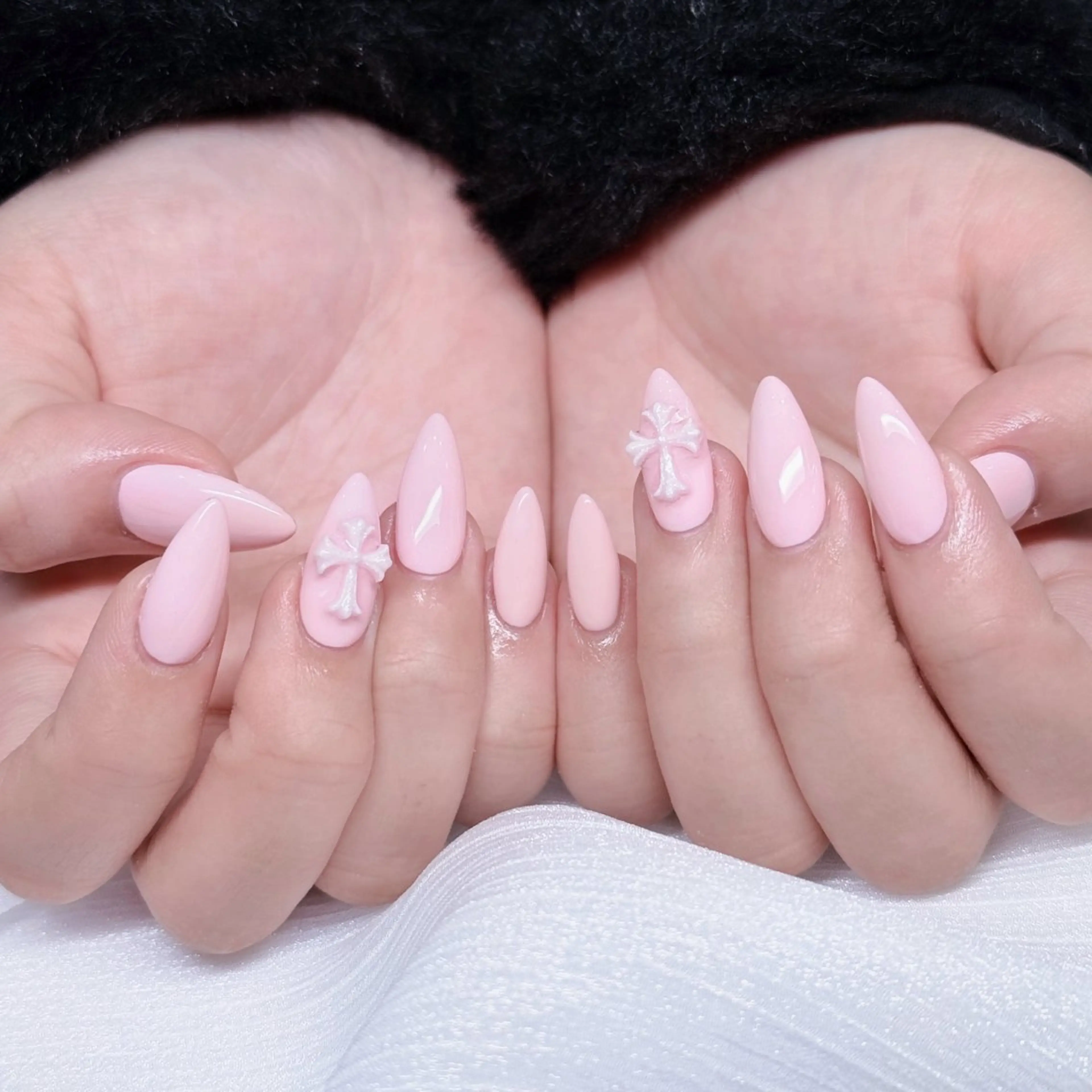 ネイル オーロラネイル チークネイル フレンチネイル 韓国ネイル マグネットネイル ハンドネイル JAN 168 池袋のネイルデザイン