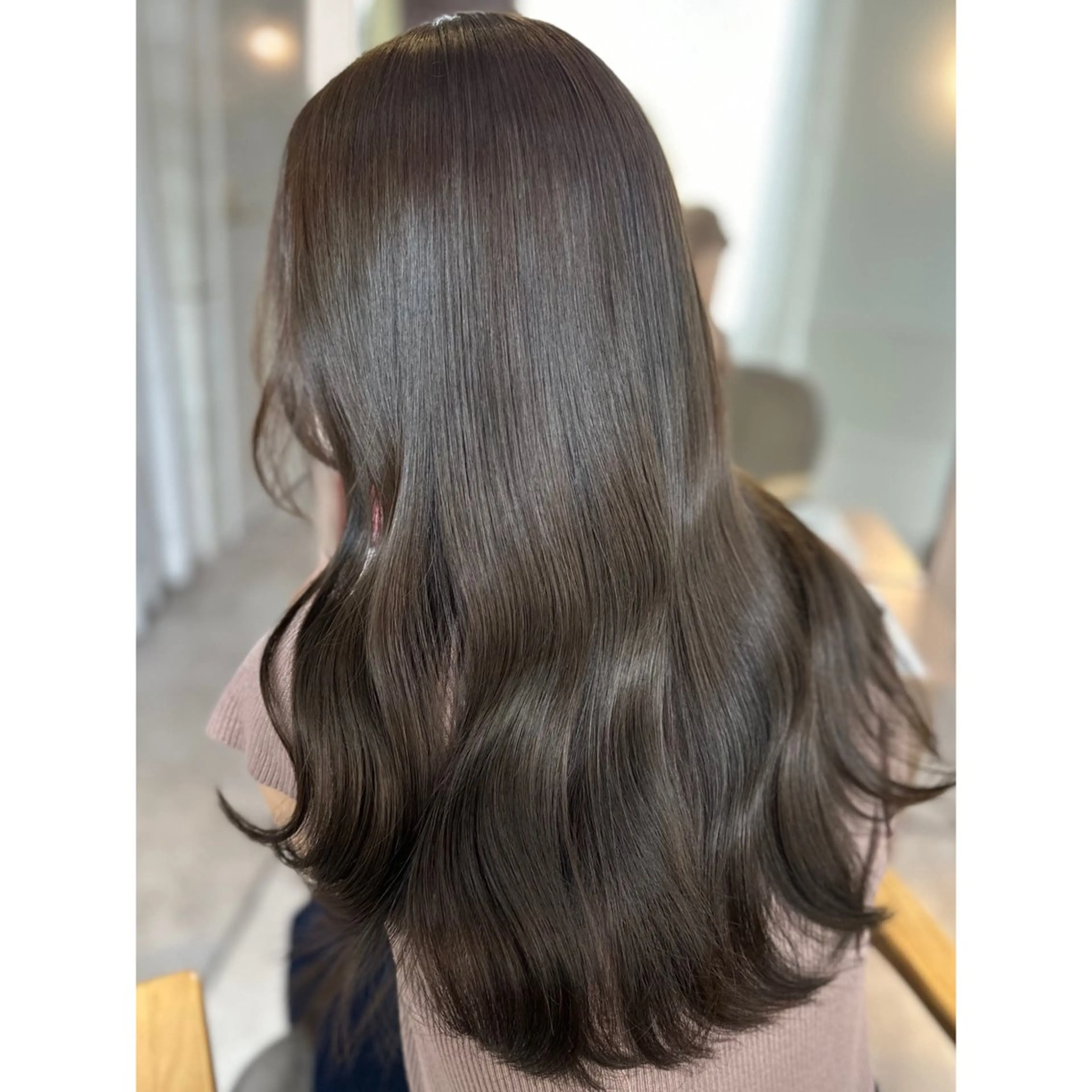 ロング カラー ダブルカラー オリーブカラー 似合わせカット 🐈‍⬛momo🐾 ダブルカラーのヘアスタイル