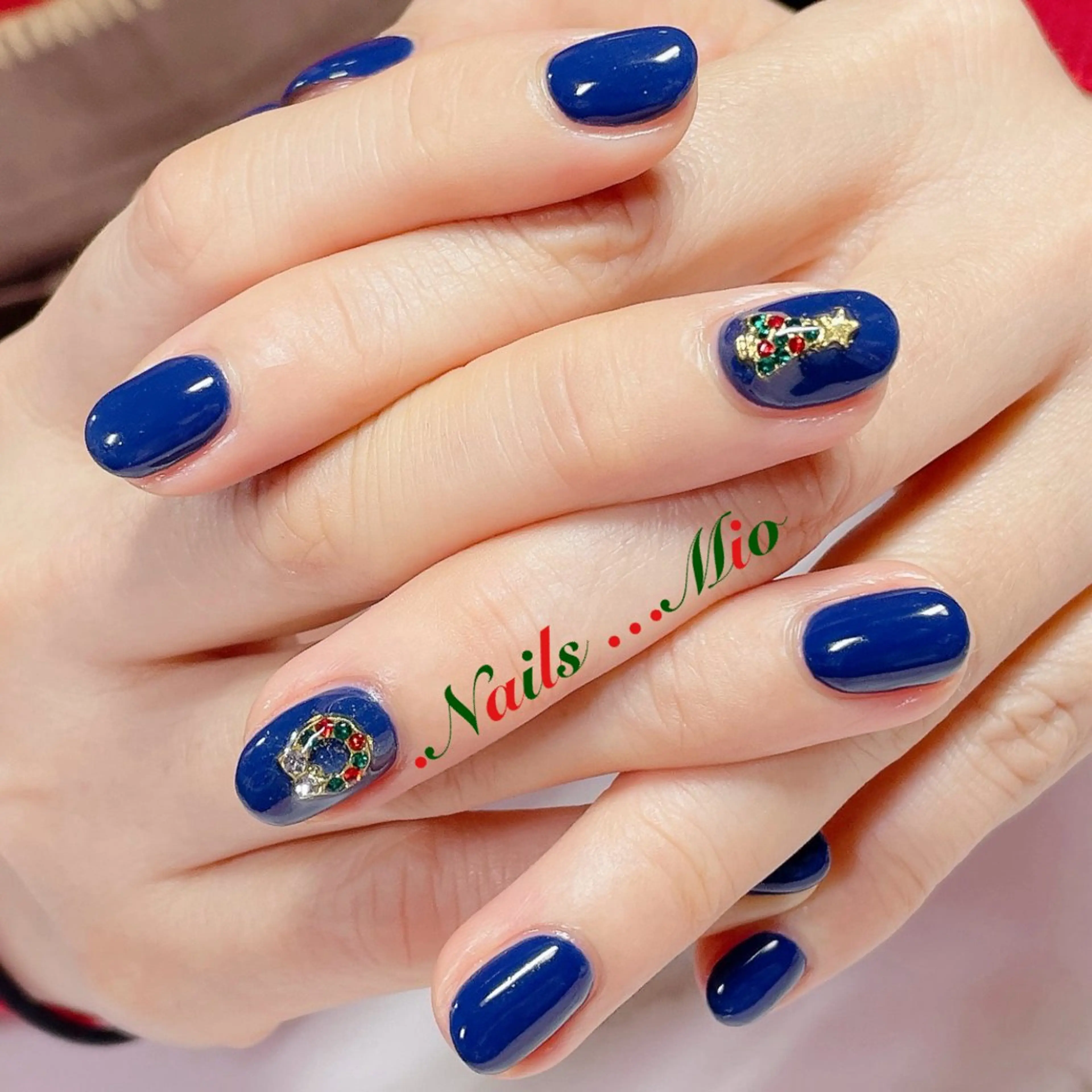 ネイル アートネイル ジェルネイル ワンカラーネイル 冬ネイル クリスマス .Nails Mio 赤羽西ネイルサロンのネイルデザイン