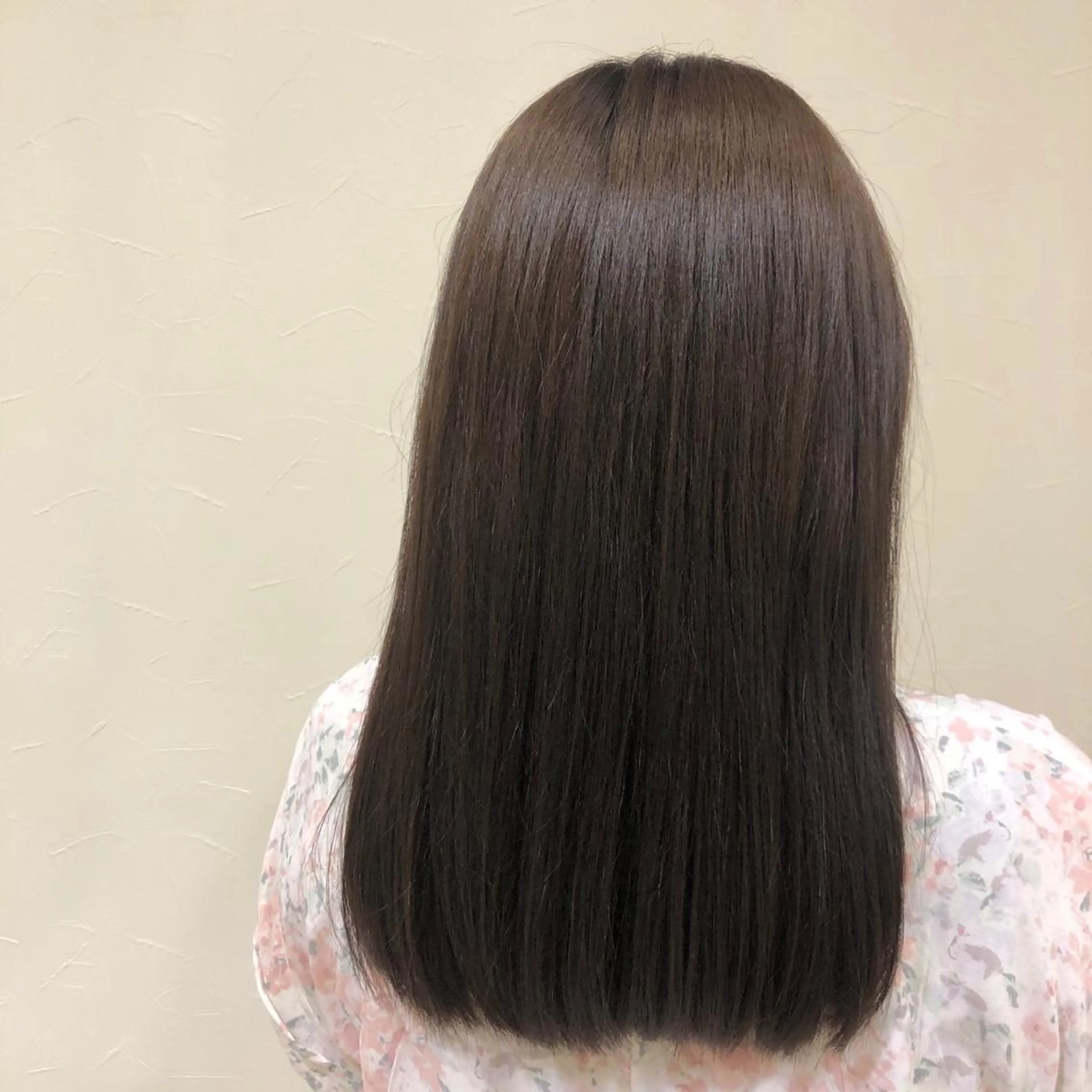 ロング カラー ロング ヘアカラー 森 邑奈のヘアスタイル