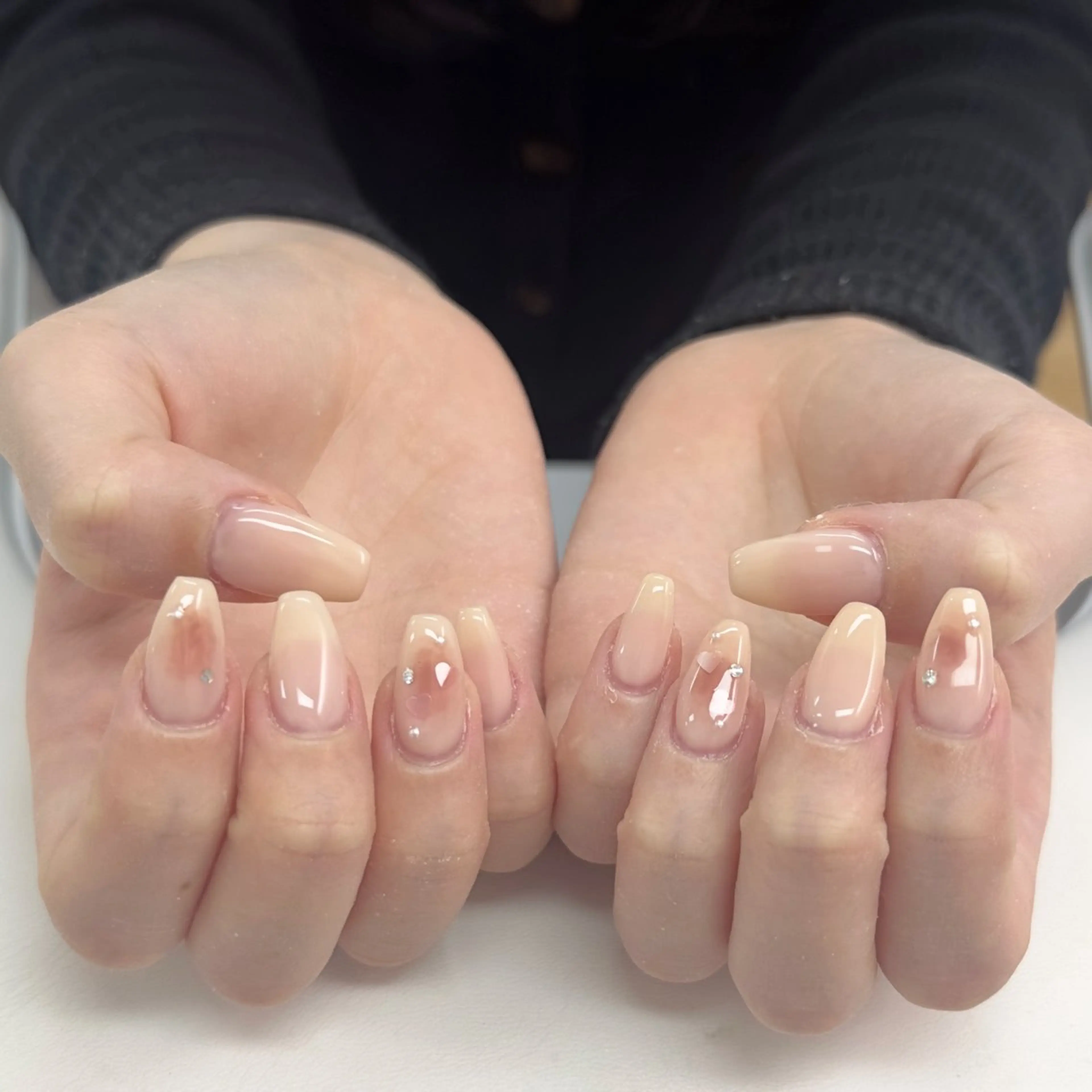 ネイル プラスネイル北千住東口店所属・しもむら ひなこのネイルデザイン