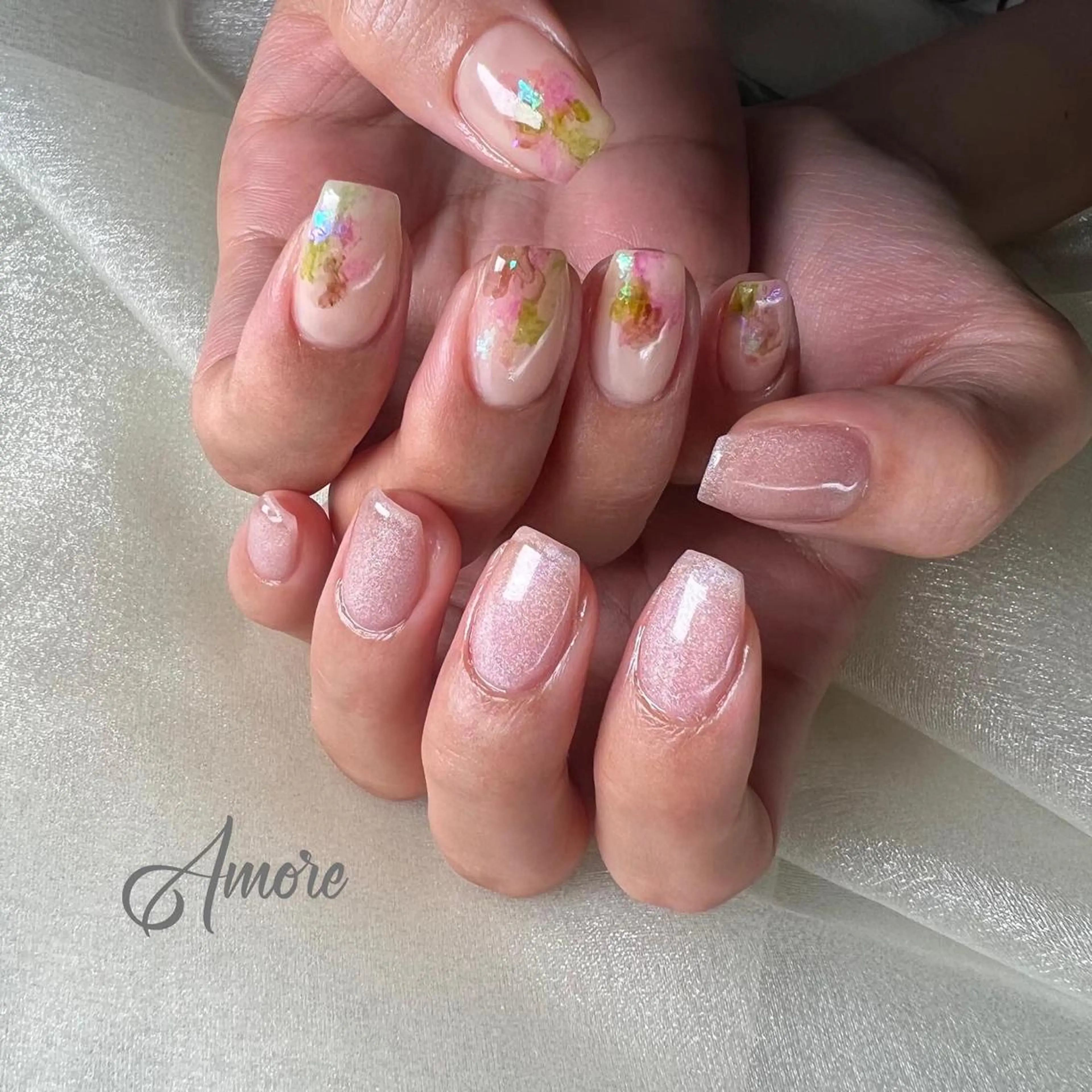 ネイル ジェルネイル 氷ネイル・うるうるネイル マグネットネイル ミラーネイル ニュアンスネイル You kyehwaのネイルデザイン