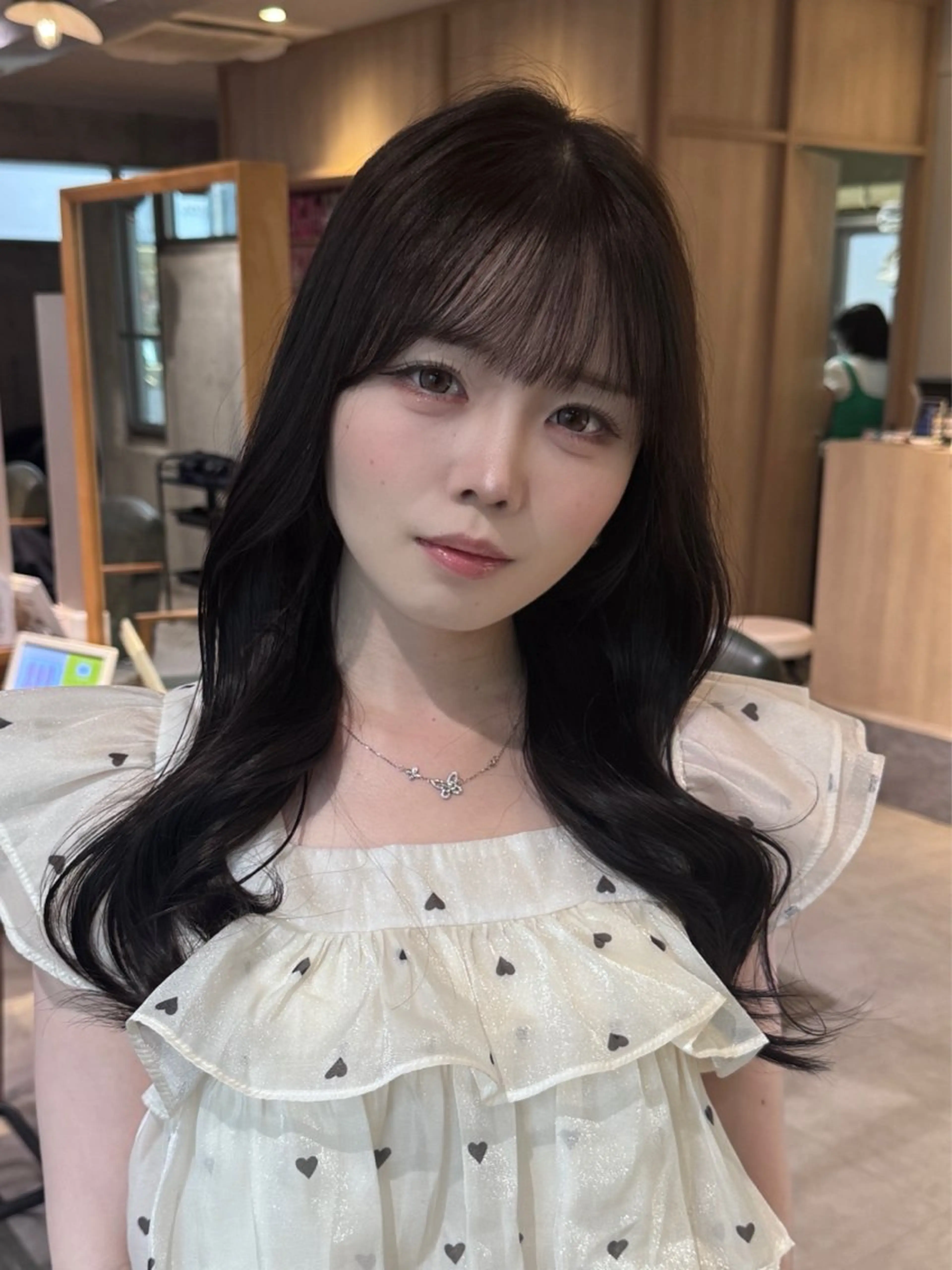 セミロング カラー ヘアカラー 韓国スタイル /一那のヘアスタイル