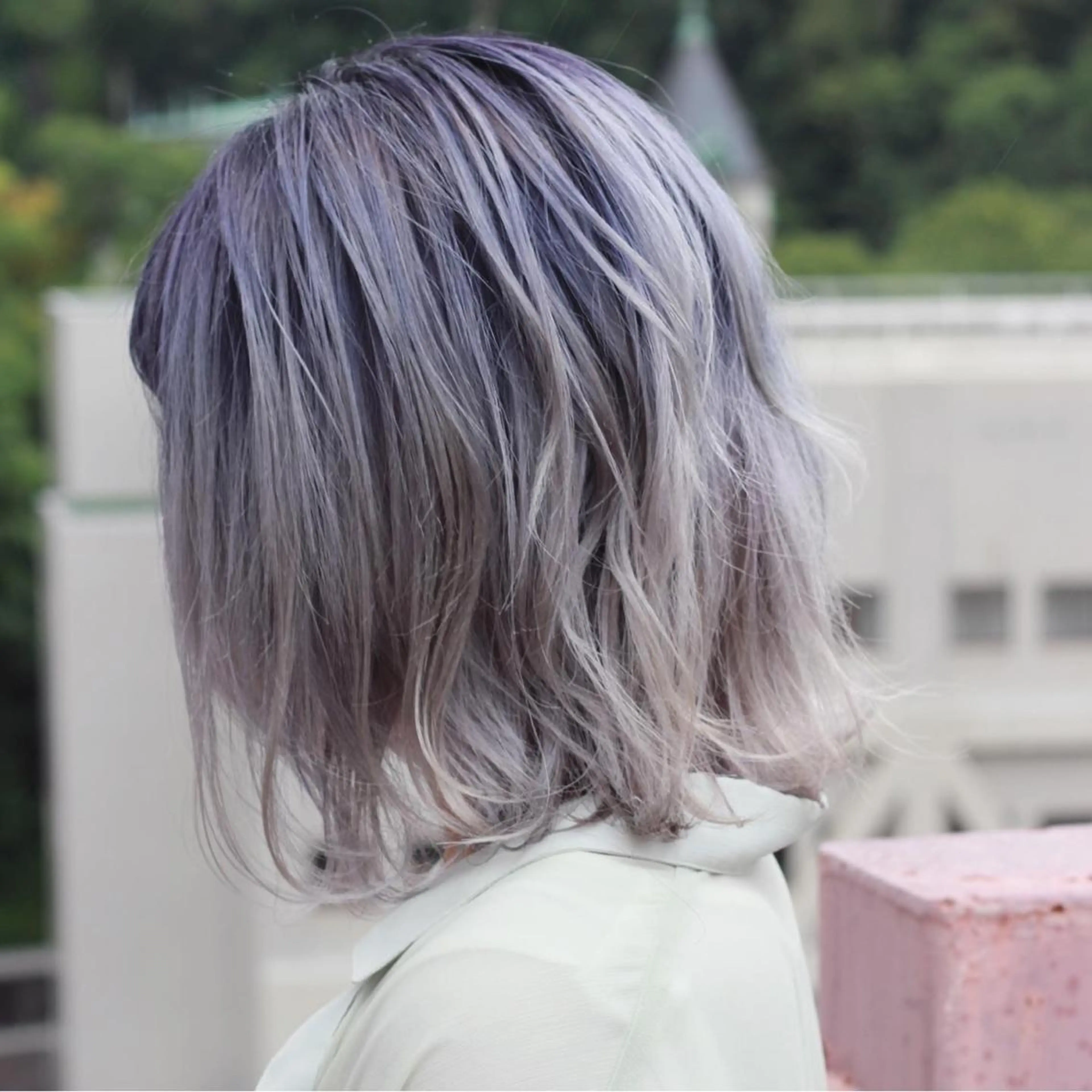 ミディアム カラー ラベンダーカラー シルバー カット Viage （ビアージュ）のヘアスタイル