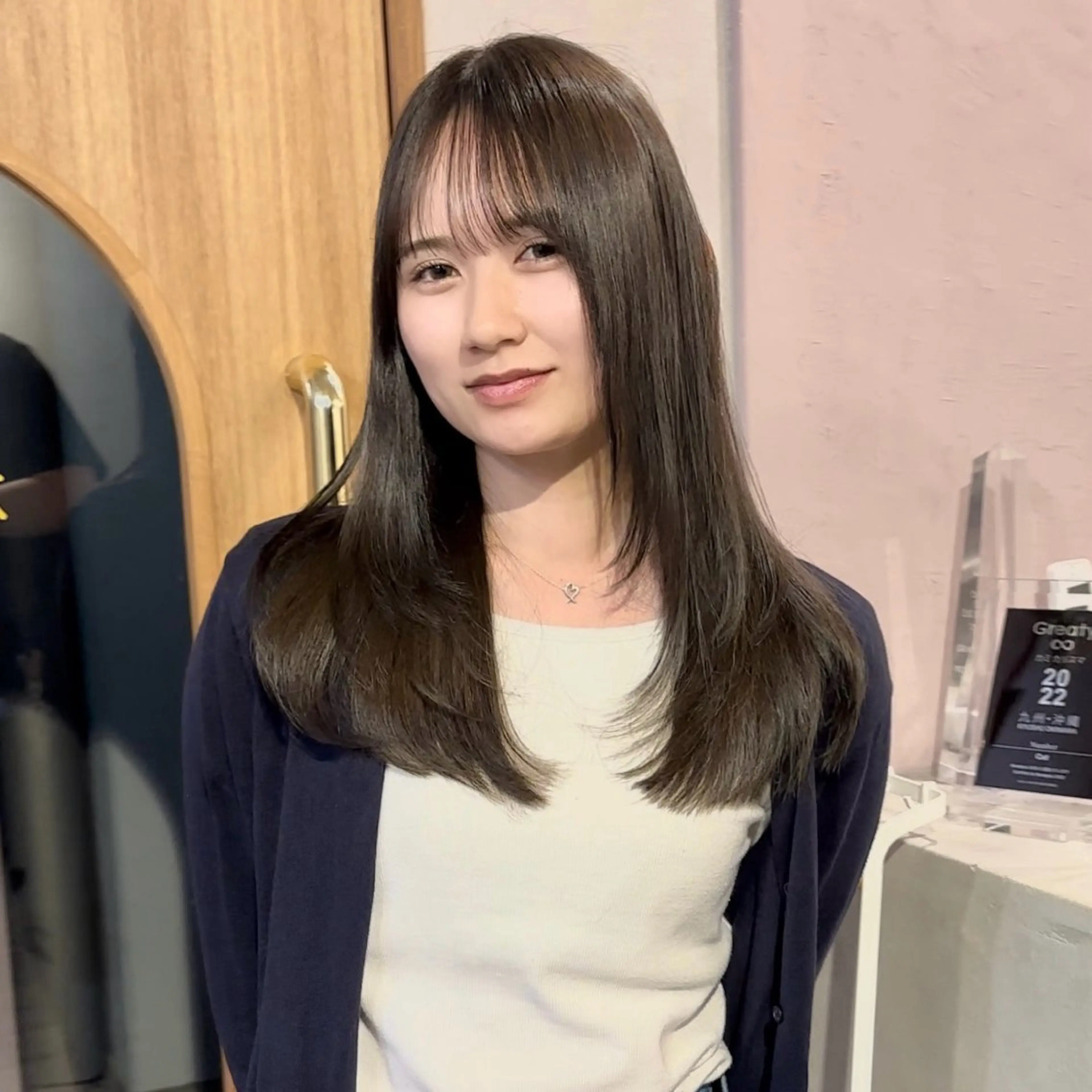 ロング カット ヘアカラー tuuli 下大利店所属・はまだ かんたのヘアスタイル