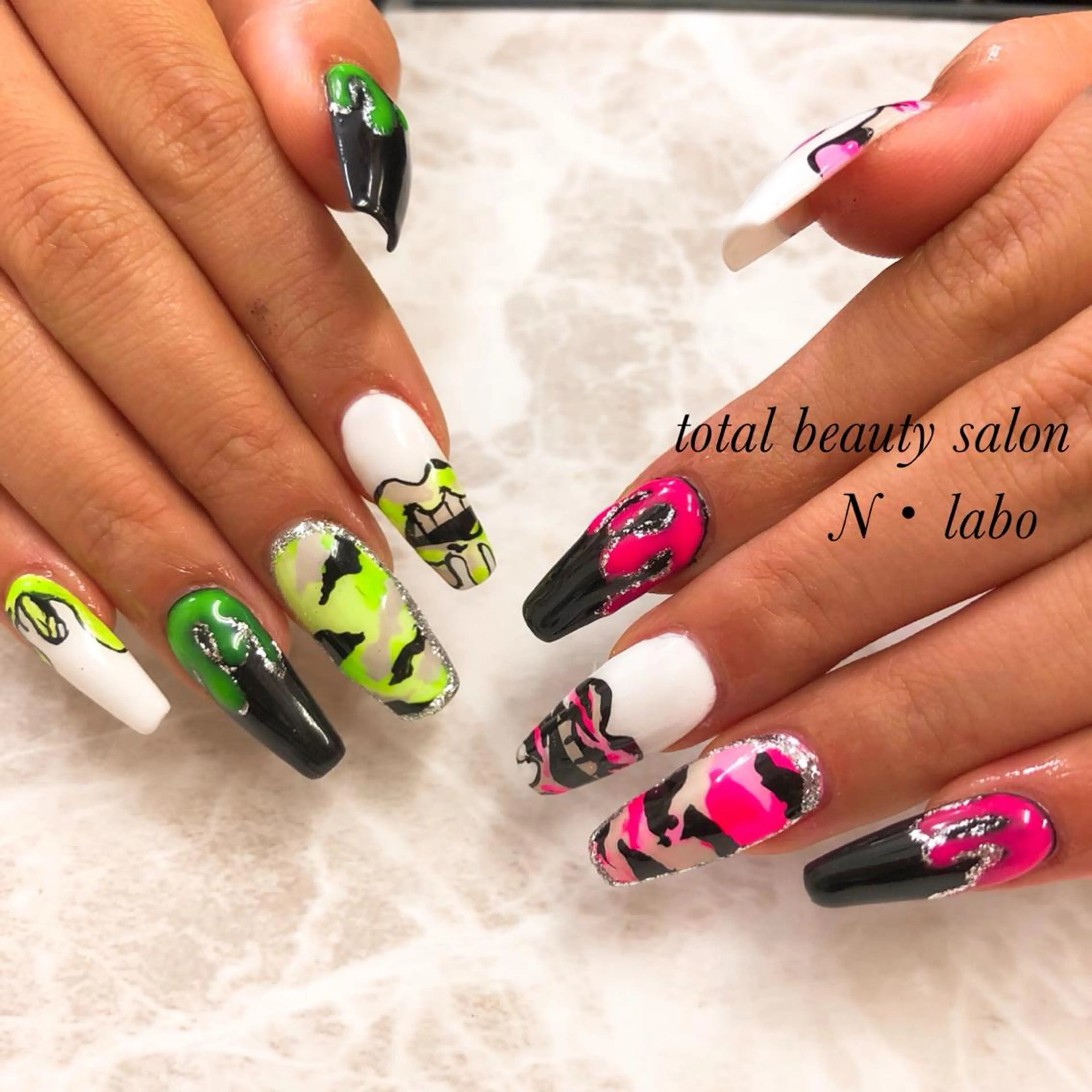 ネイル Gracias. rieのネイルデザイン