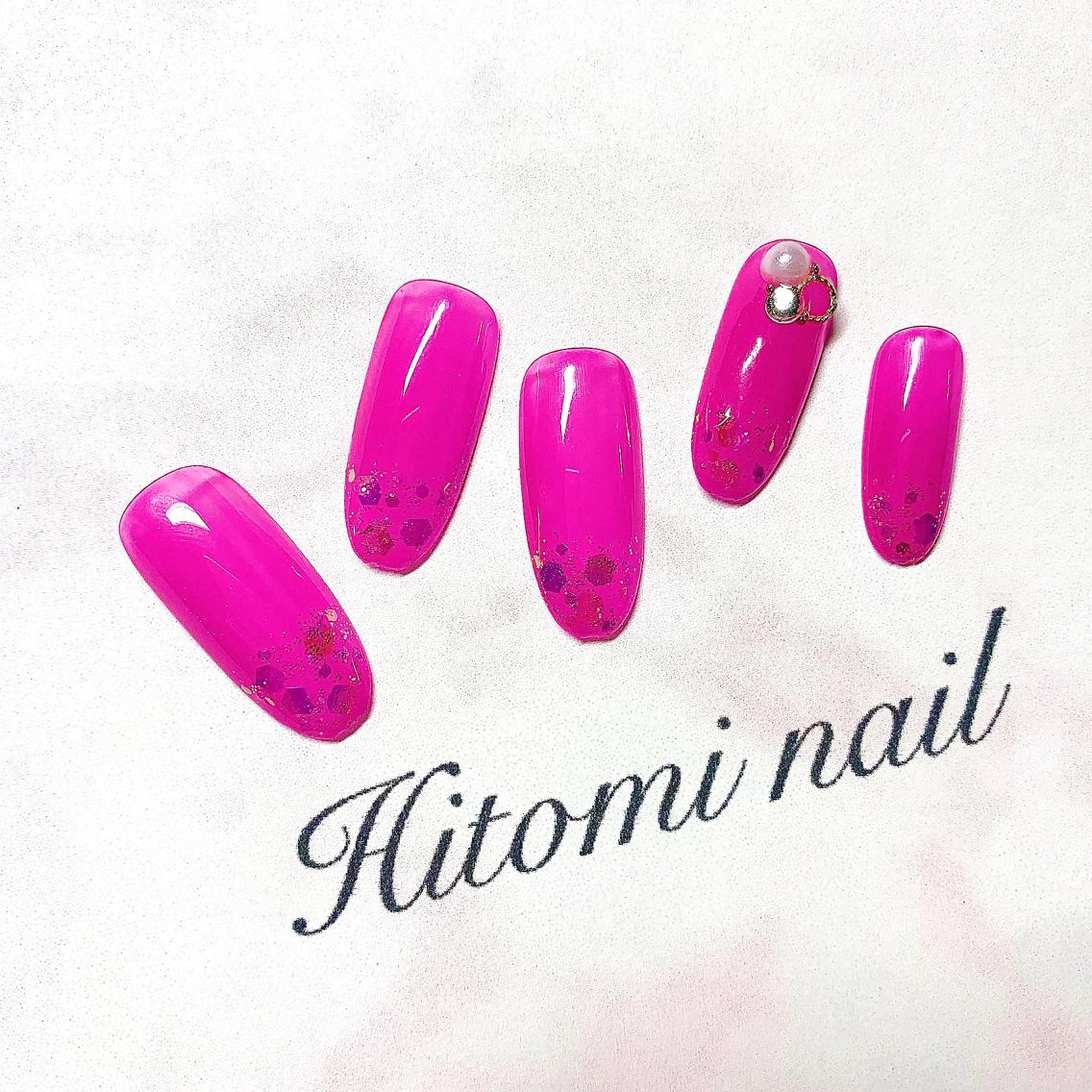 ネイル 大澤 瞳のネイルデザイン