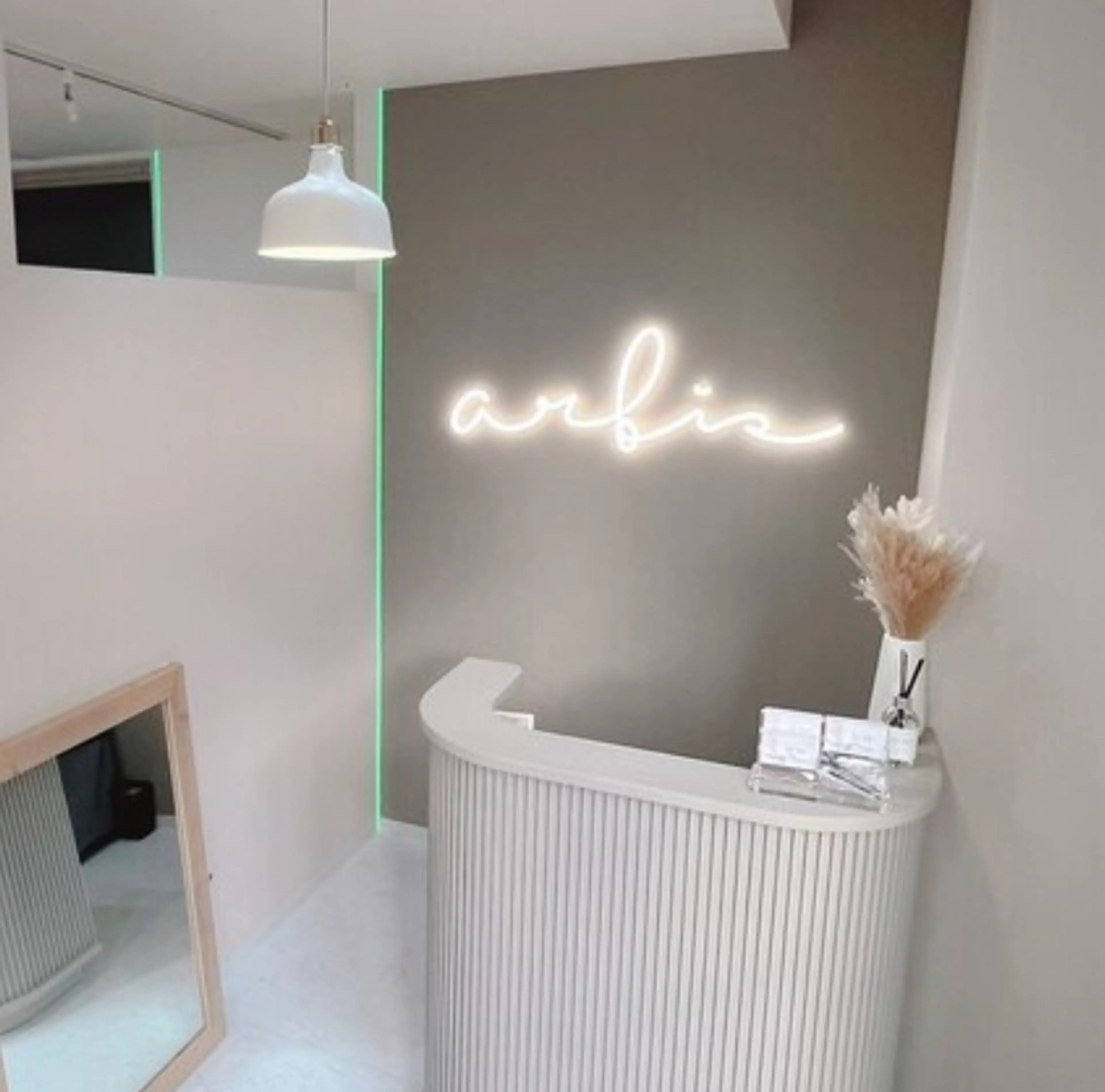 arbis 長沼🫧🪽のマツエク・マツパデザイン