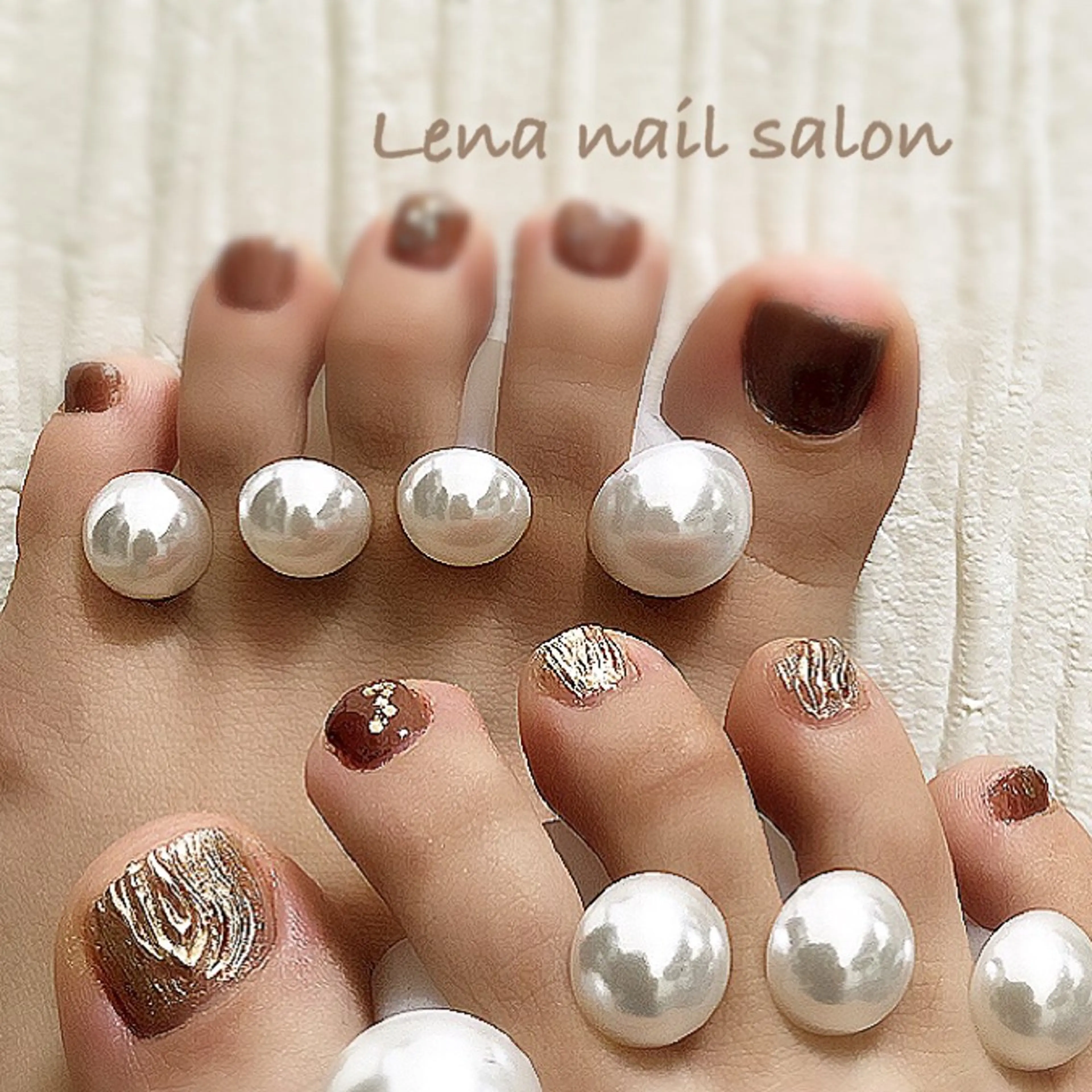 ネイル フットネイル ミラーネイル フットネイル 自爪育成ネイルケア Lena  nailのネイルデザイン