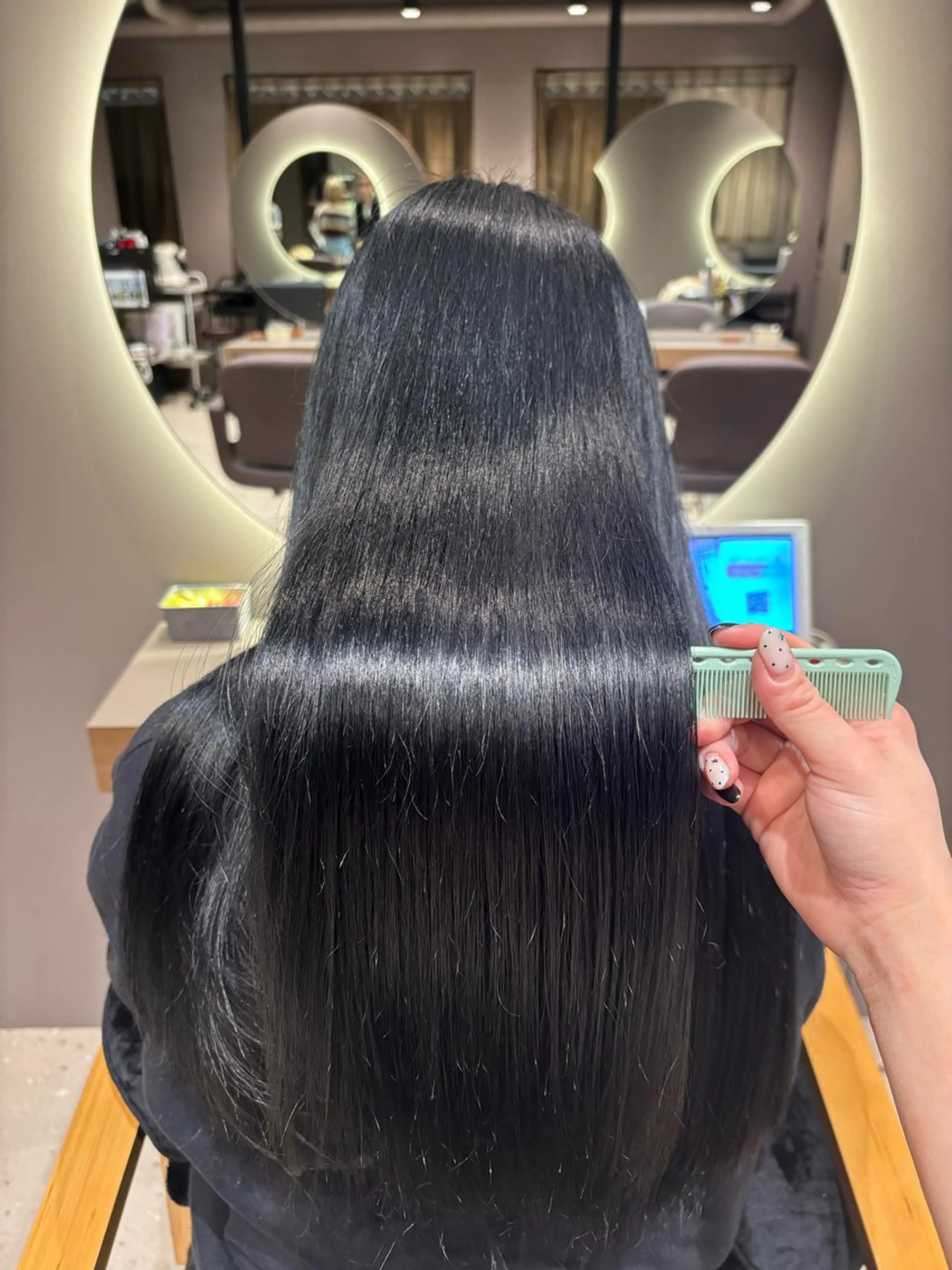 セミロング カラー ヘアカラー トリートメント Riko 🎀🍪のヘアスタイル