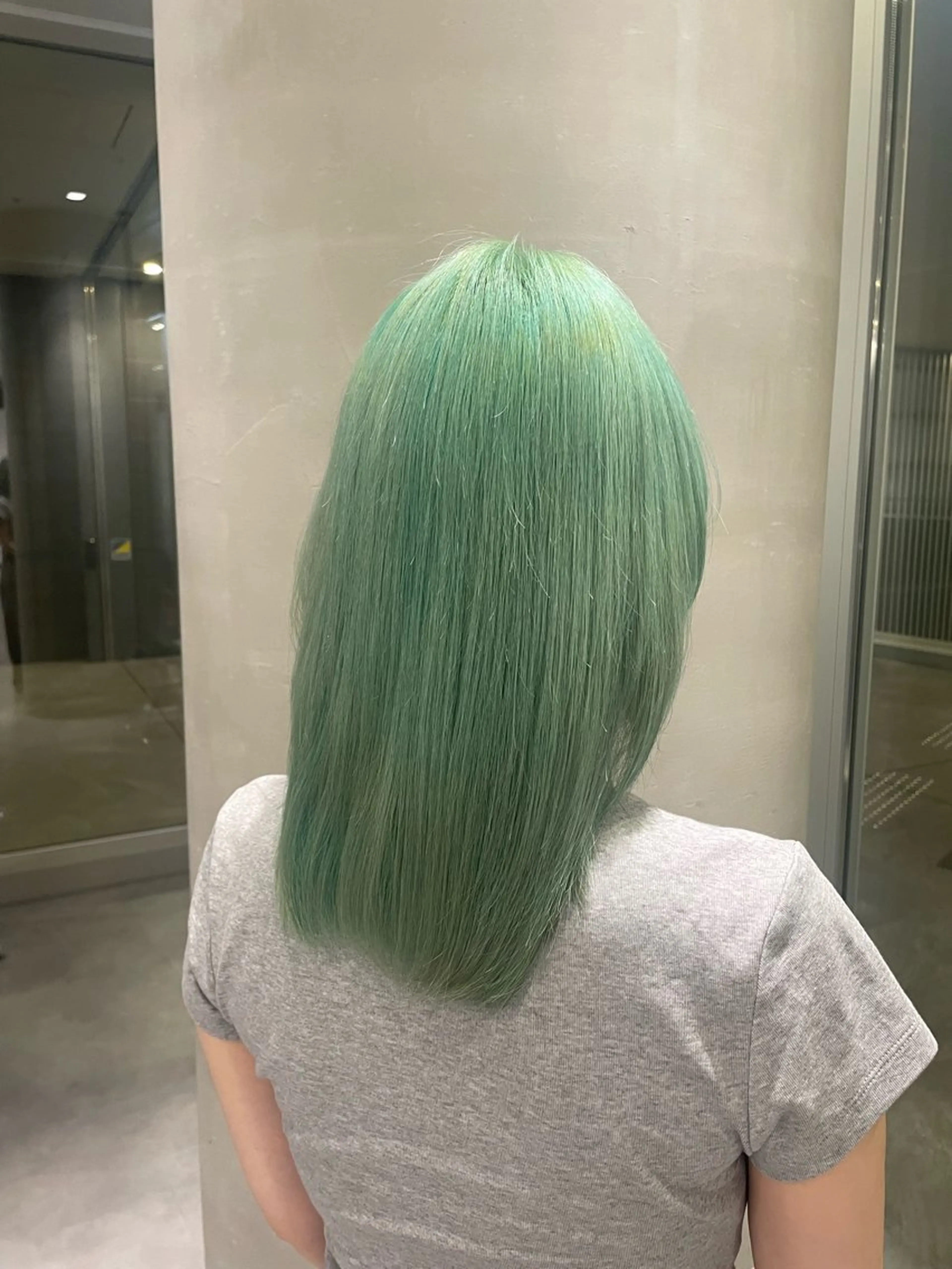 ミディアム カラー ヘアカラー パーマ／ブリーチ🐏 モデル募集中 ナナホのヘアスタイル