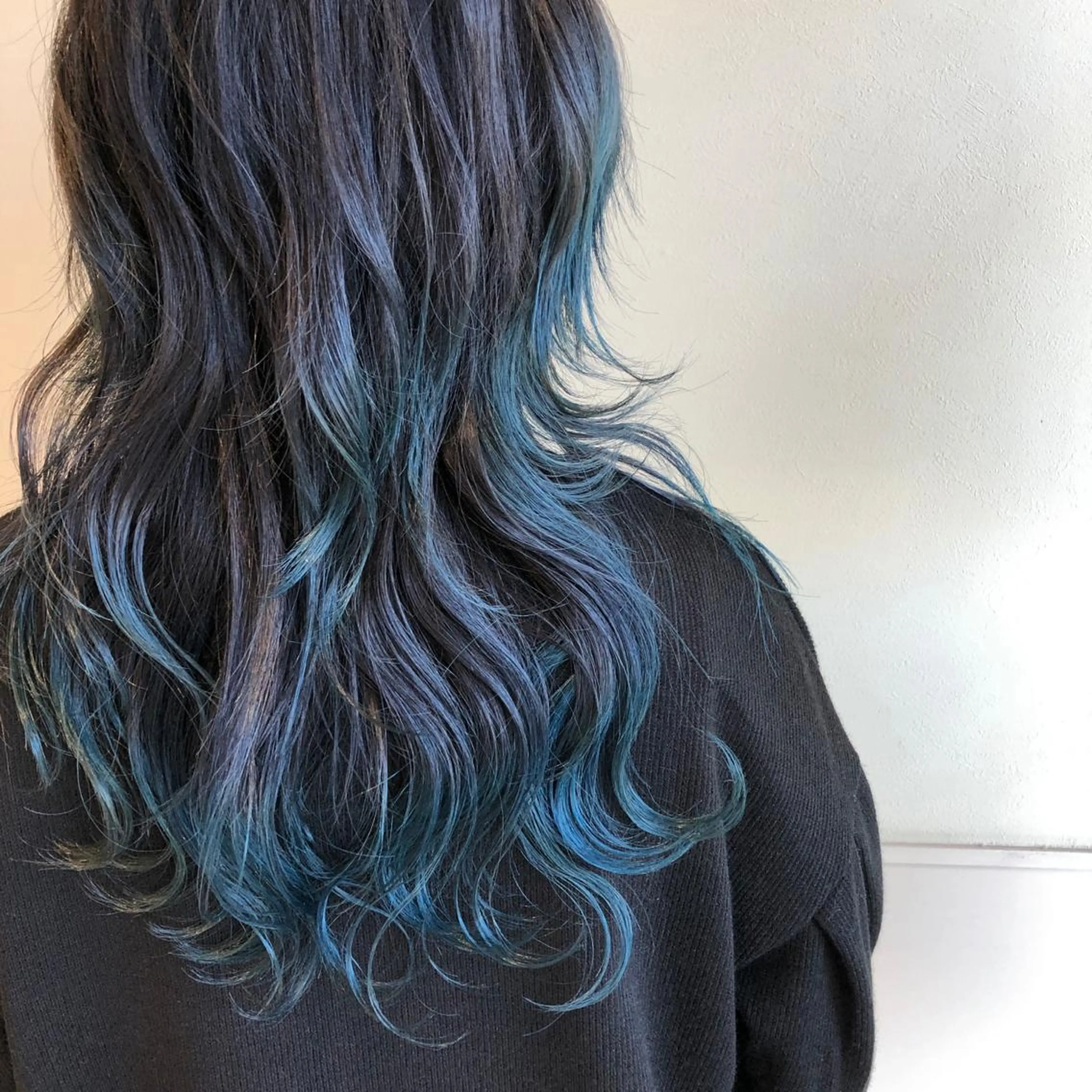 ロング カラー 日置 大智のヘアスタイル