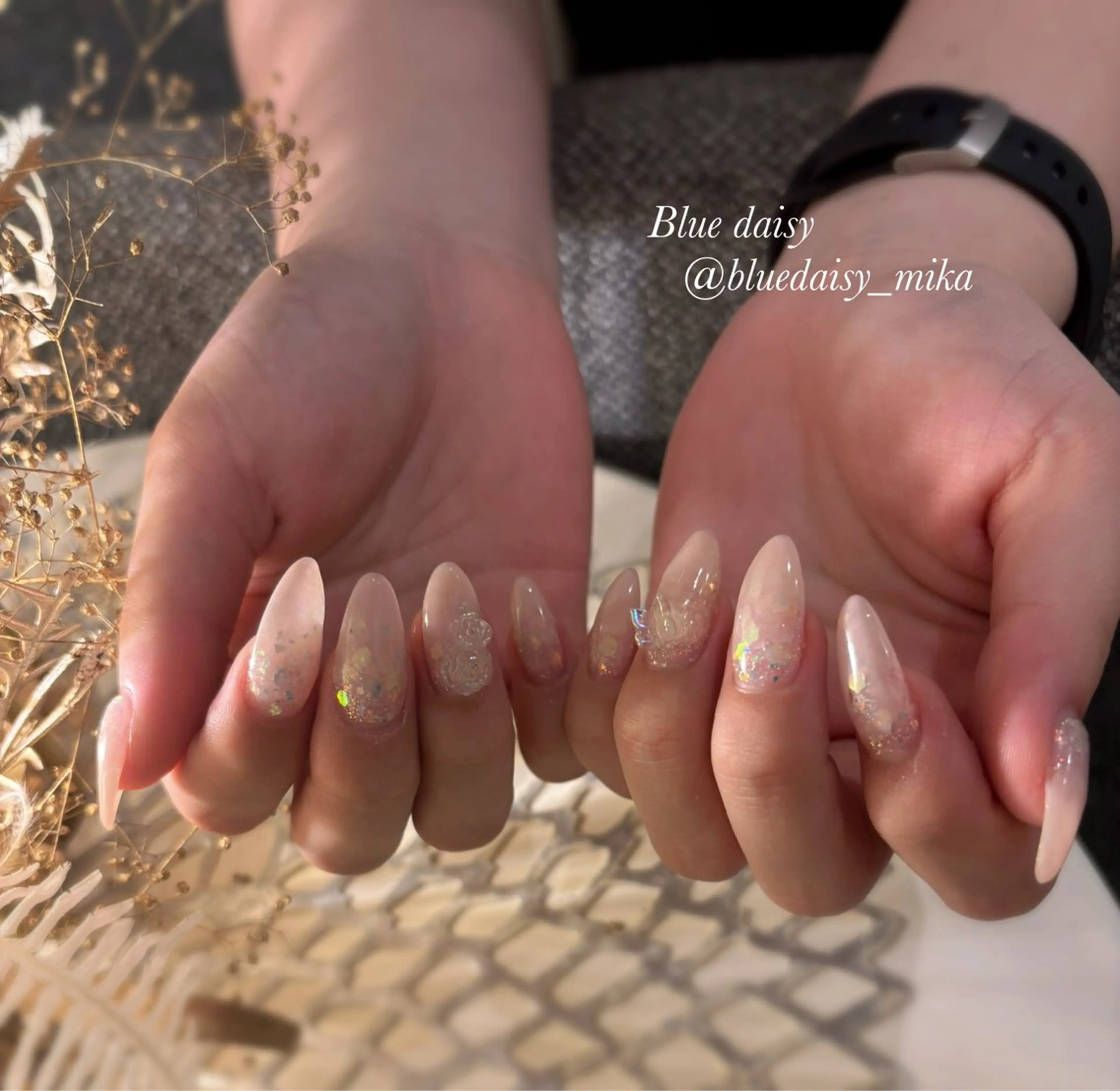 ネイル クリアネイル グラデーション キラキラネイル ラメ(グリッター) ピンク ハンドネイル Blue　daisy　栄本店 【ブルーデイジー】所属・Blue daisy 栄本店のネイルデザイン