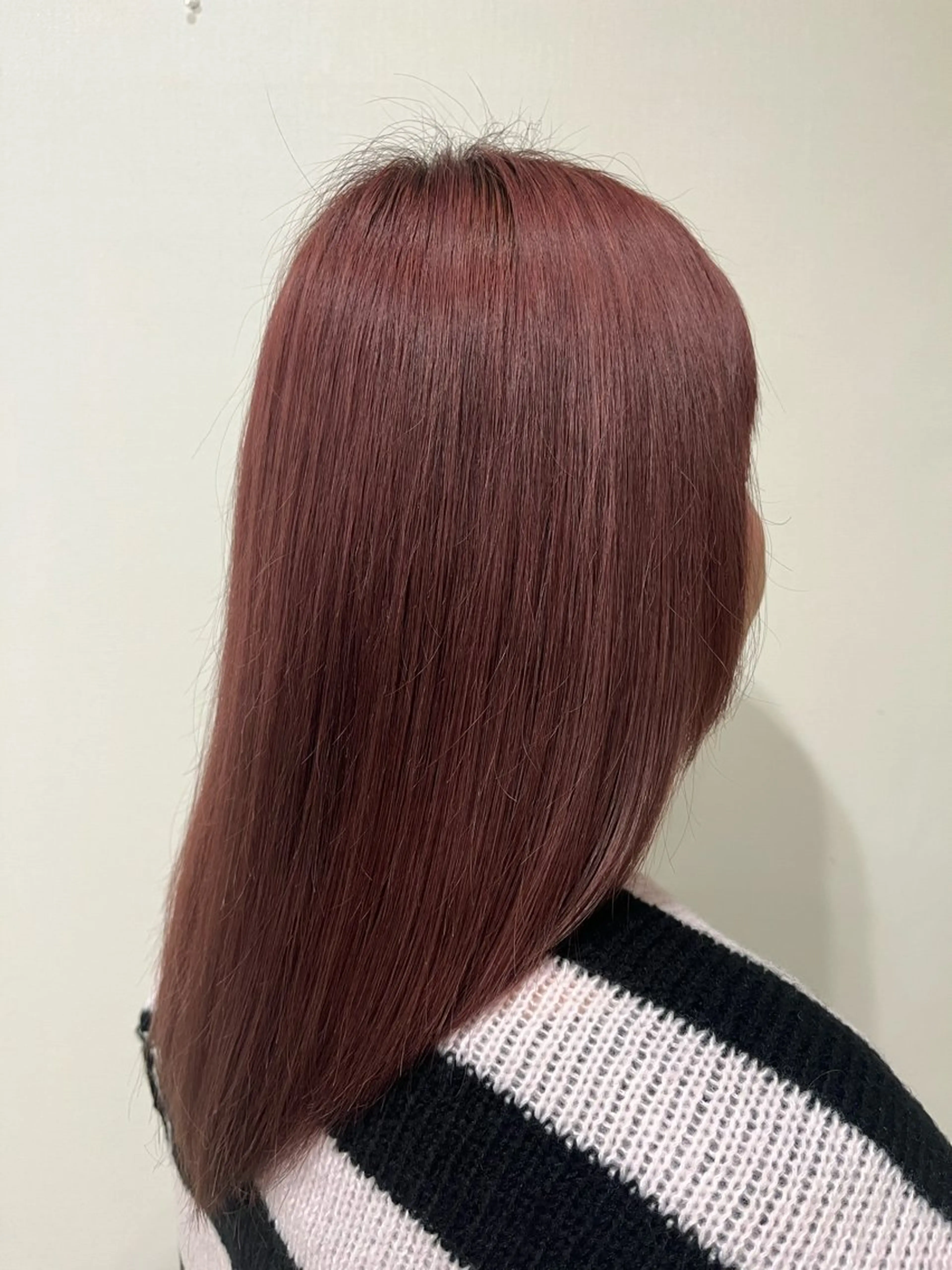 セミロング カラー ヘアカラー トリートメント 艶髪特化 しゅんぼう 長岡髪質改善のヘアスタイル