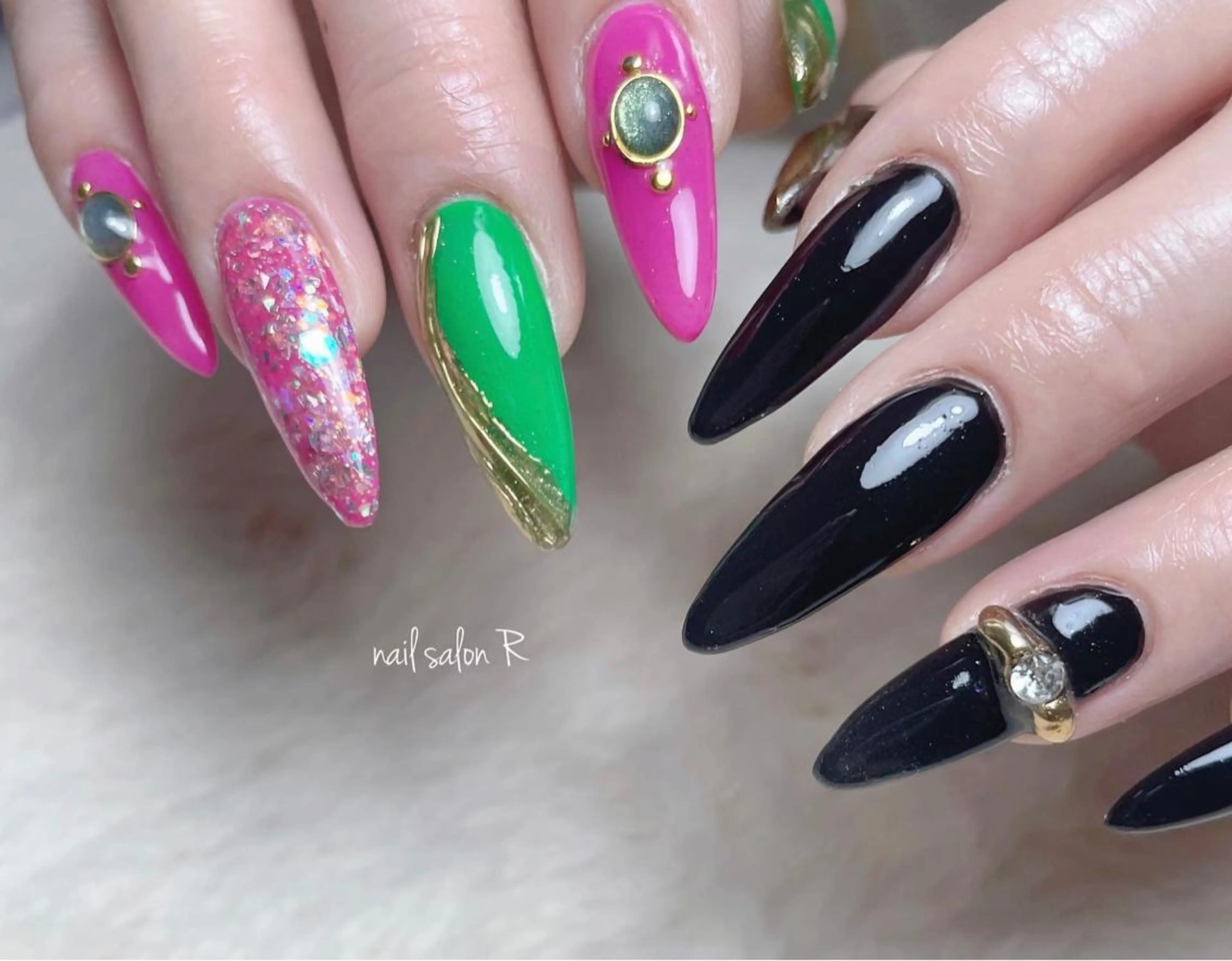 ネイル nail salon Rのネイルデザイン