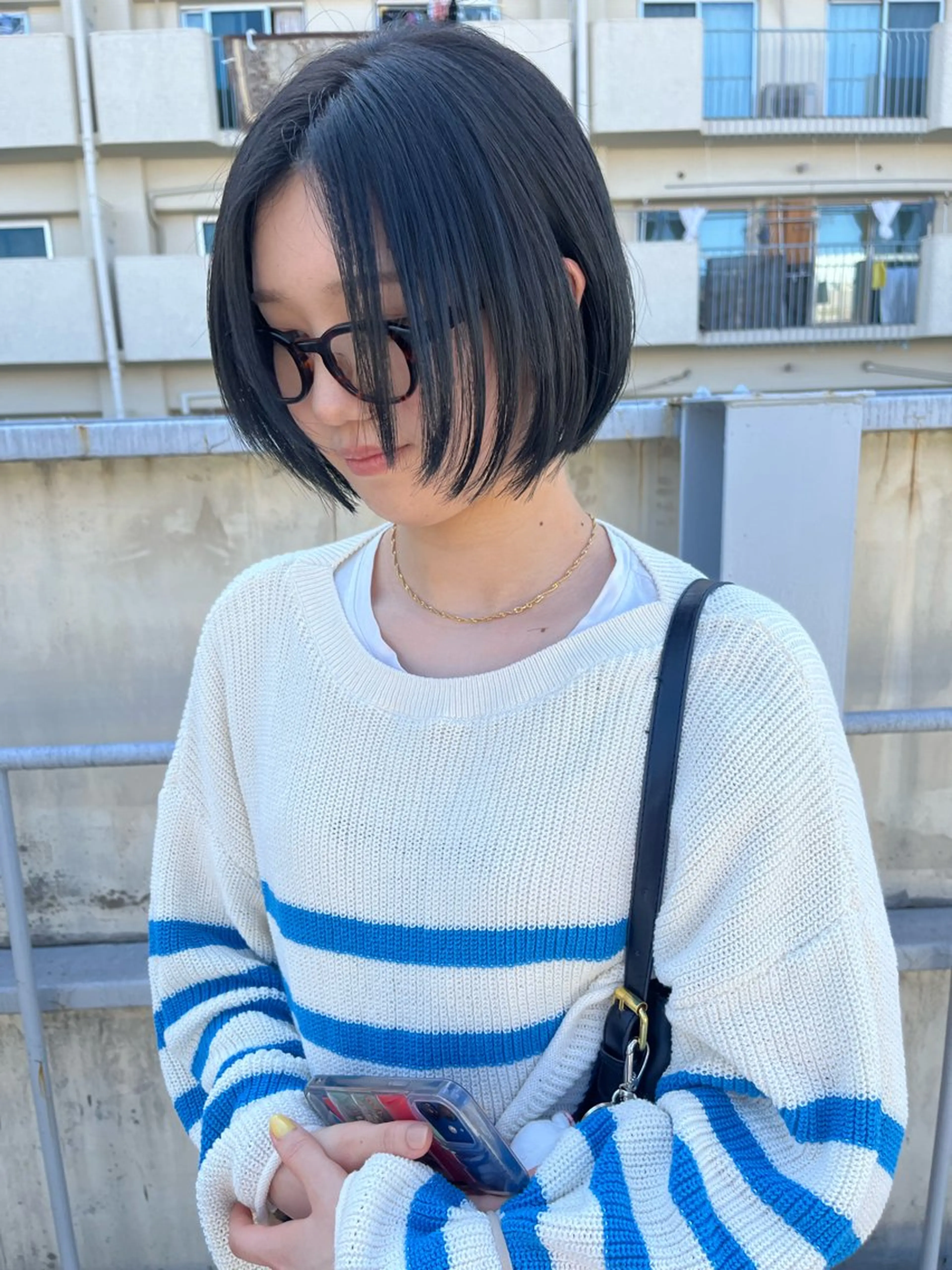 ショート カラー ブリーチ ブルーカラー ブルーグレー ブリーチなしカラー ボブ ﾊｲﾄｰﾝ/ｼｮｰﾄ 村上淳乃🐥のヘアスタイル