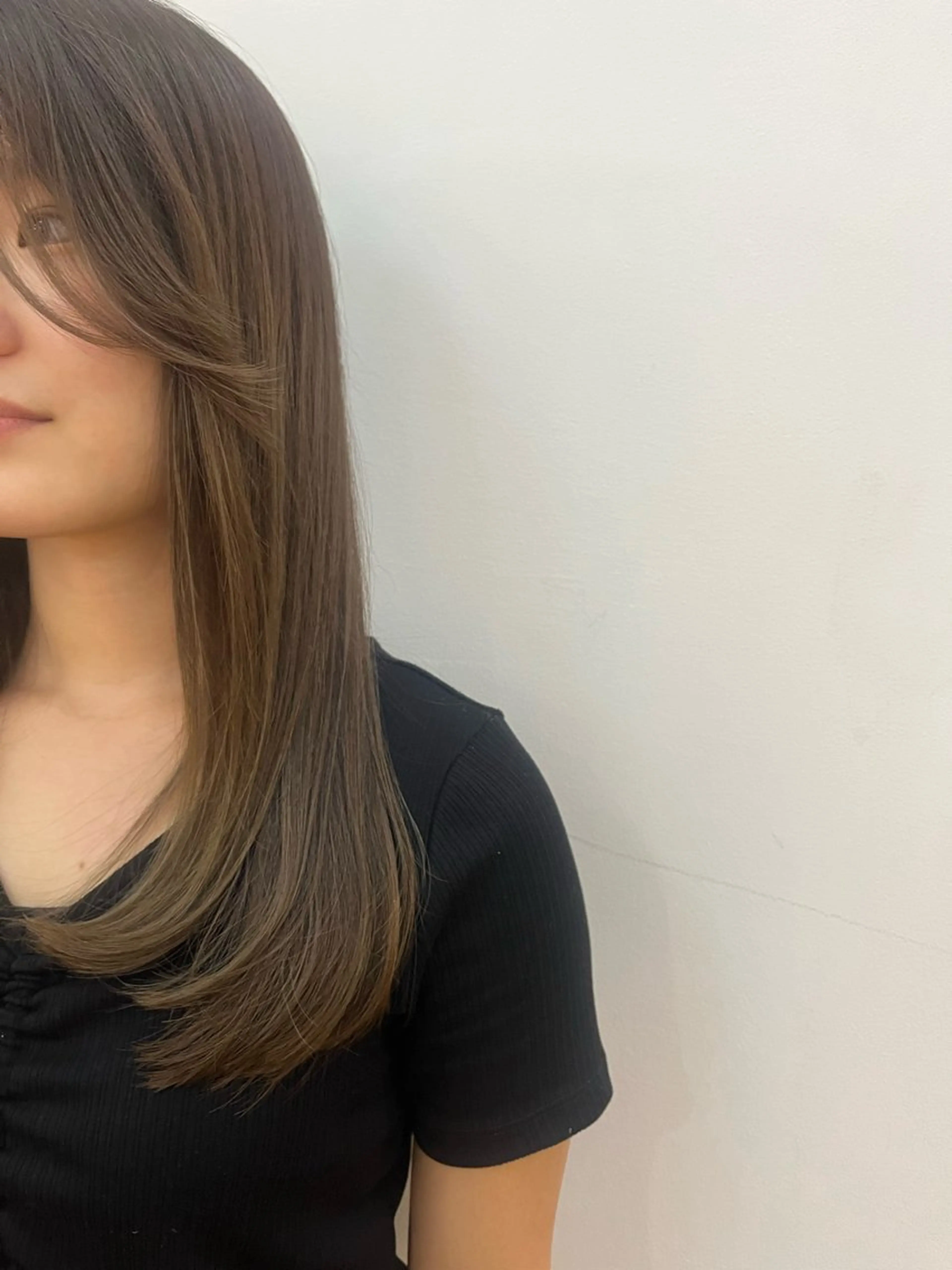 ロング カラー 透明感カラー レイヤーカット カット ヘアカラー カット/パーマモデル 募集🩵　yukaのヘアスタイル