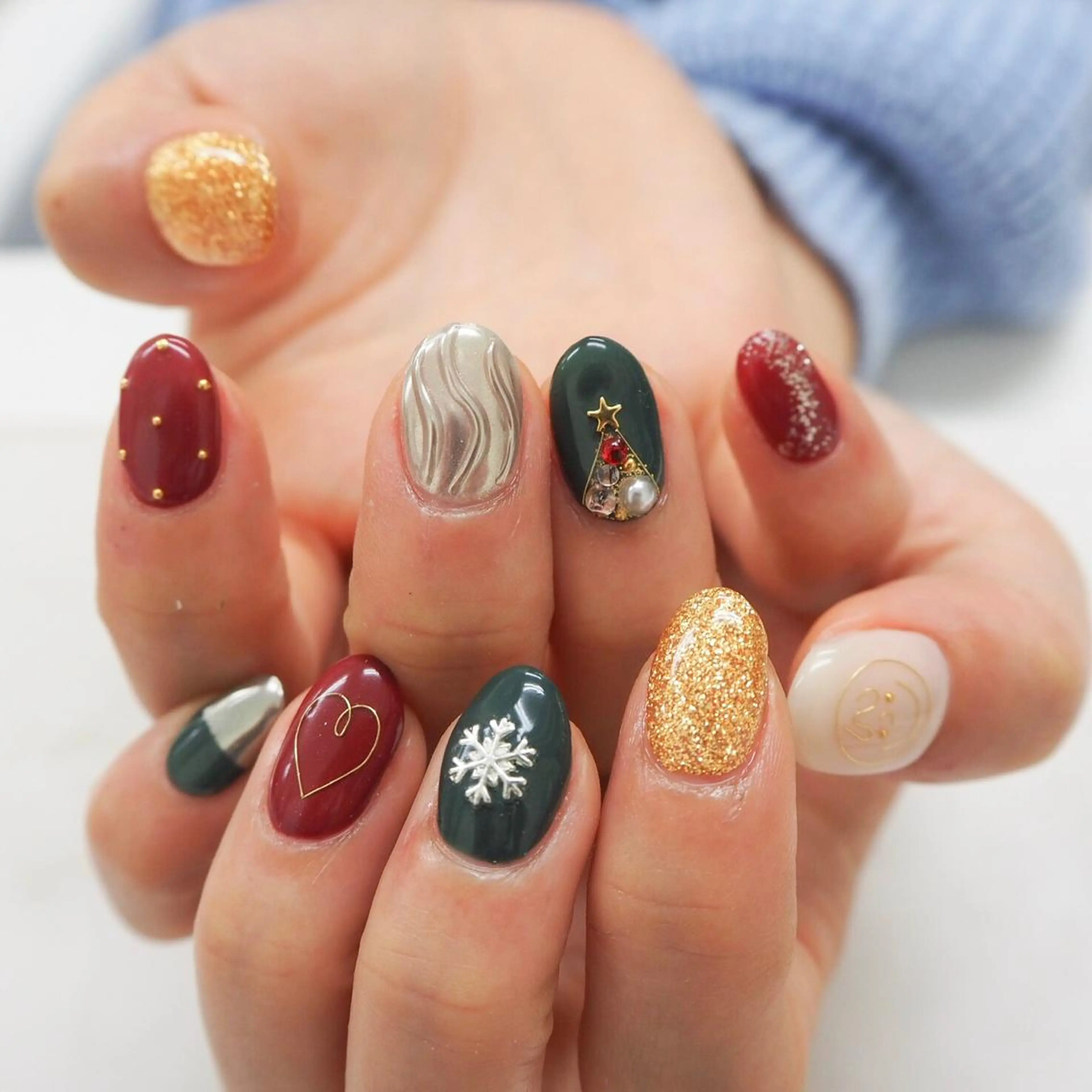 ネイル Hisaka Mikiのネイルデザイン