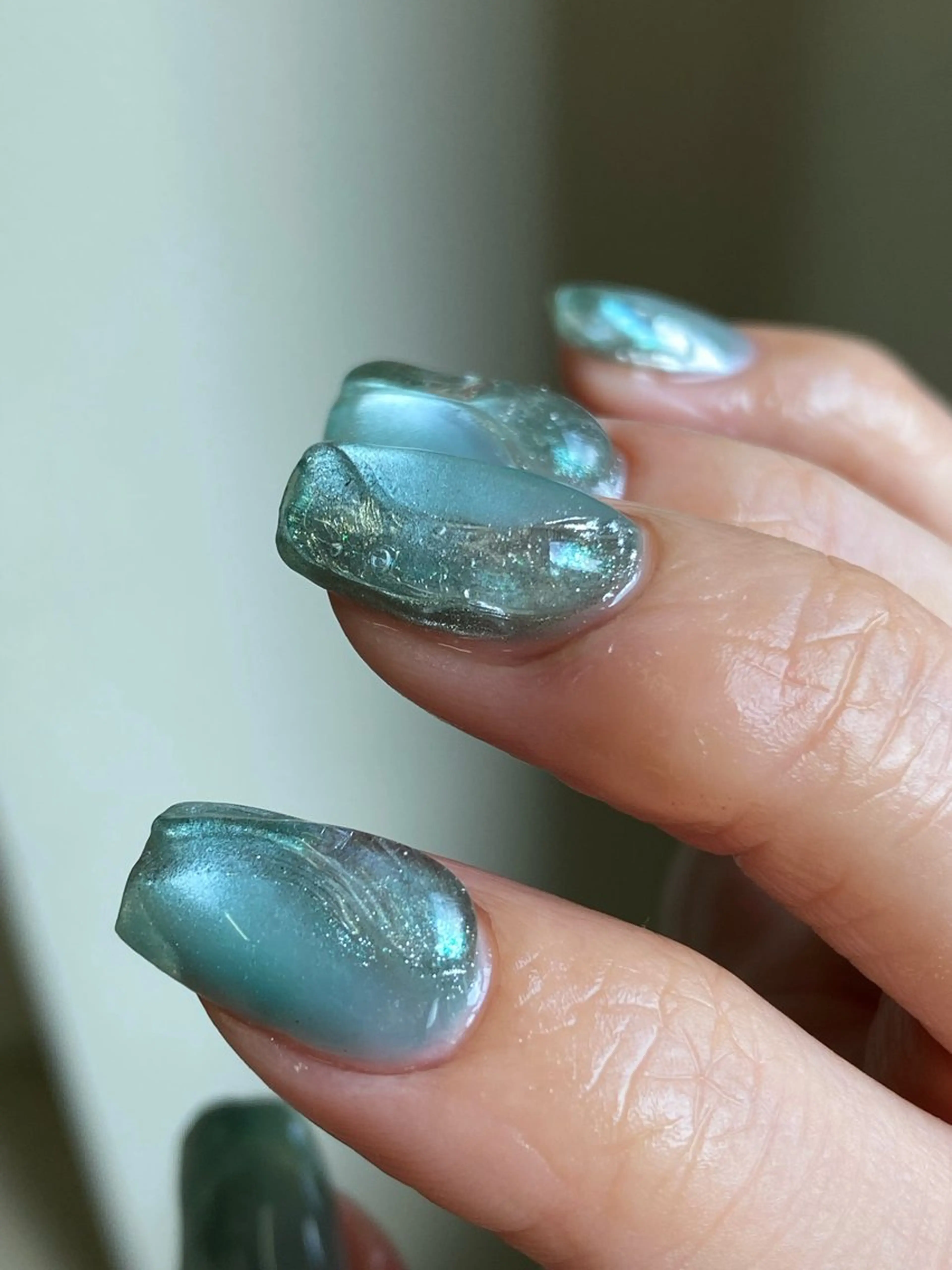 ネイル 成人式 フレンチネイル ジェルネイル ガーリー マグネットネイル ハンドネイル 草加ニュアンスネイル 🌚hersのネイルデザイン