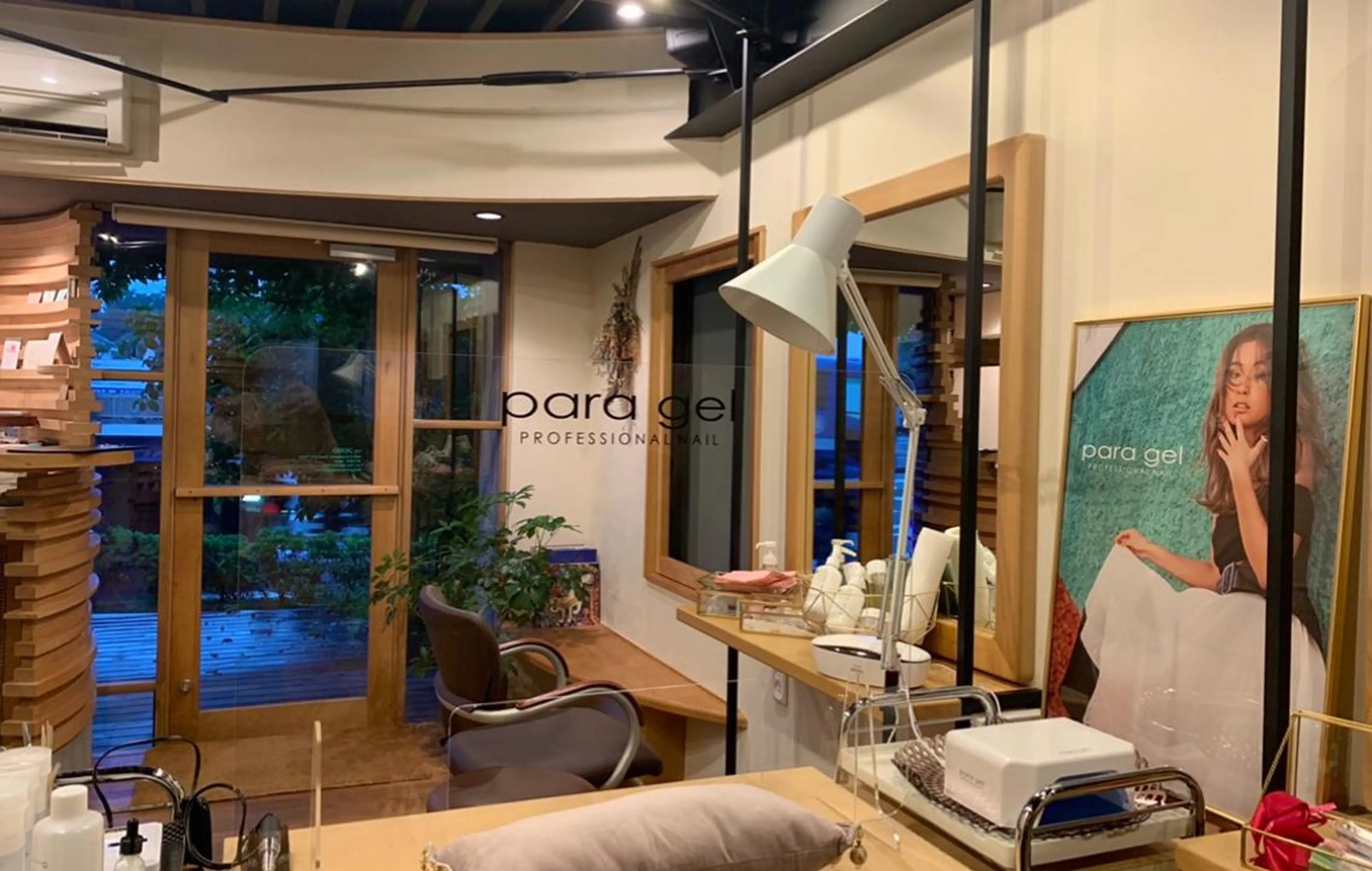 ハンドネイル 【パラジェル登録サロン】nail pollen所属・fleurnail miuraのネイルデザイン