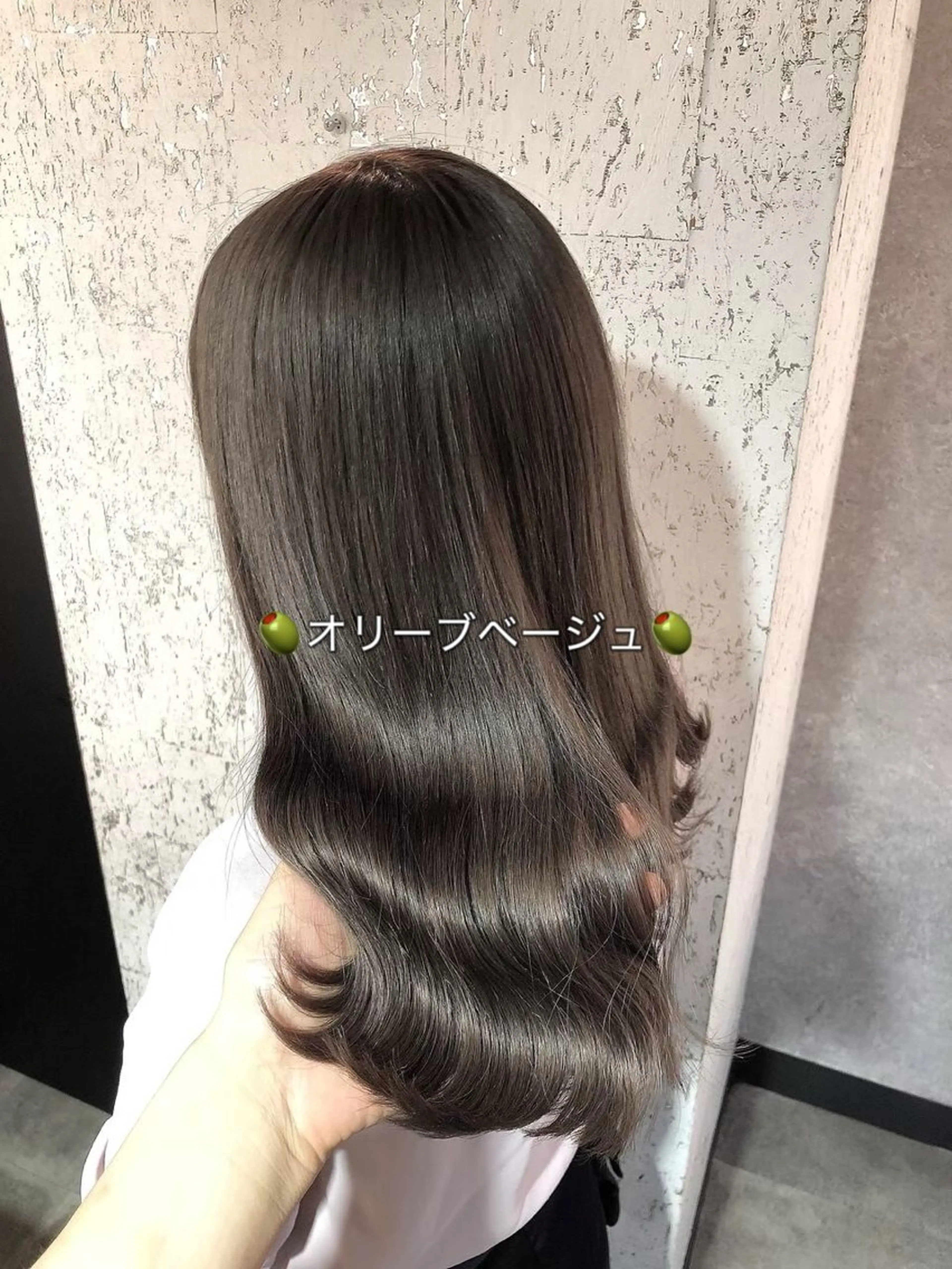 ロング カラー ベージュカラー オリーブベージュ ヘアカラー トリートメント ANFINI所属・さくら/ カラー/縮毛矯正のヘアスタイル
