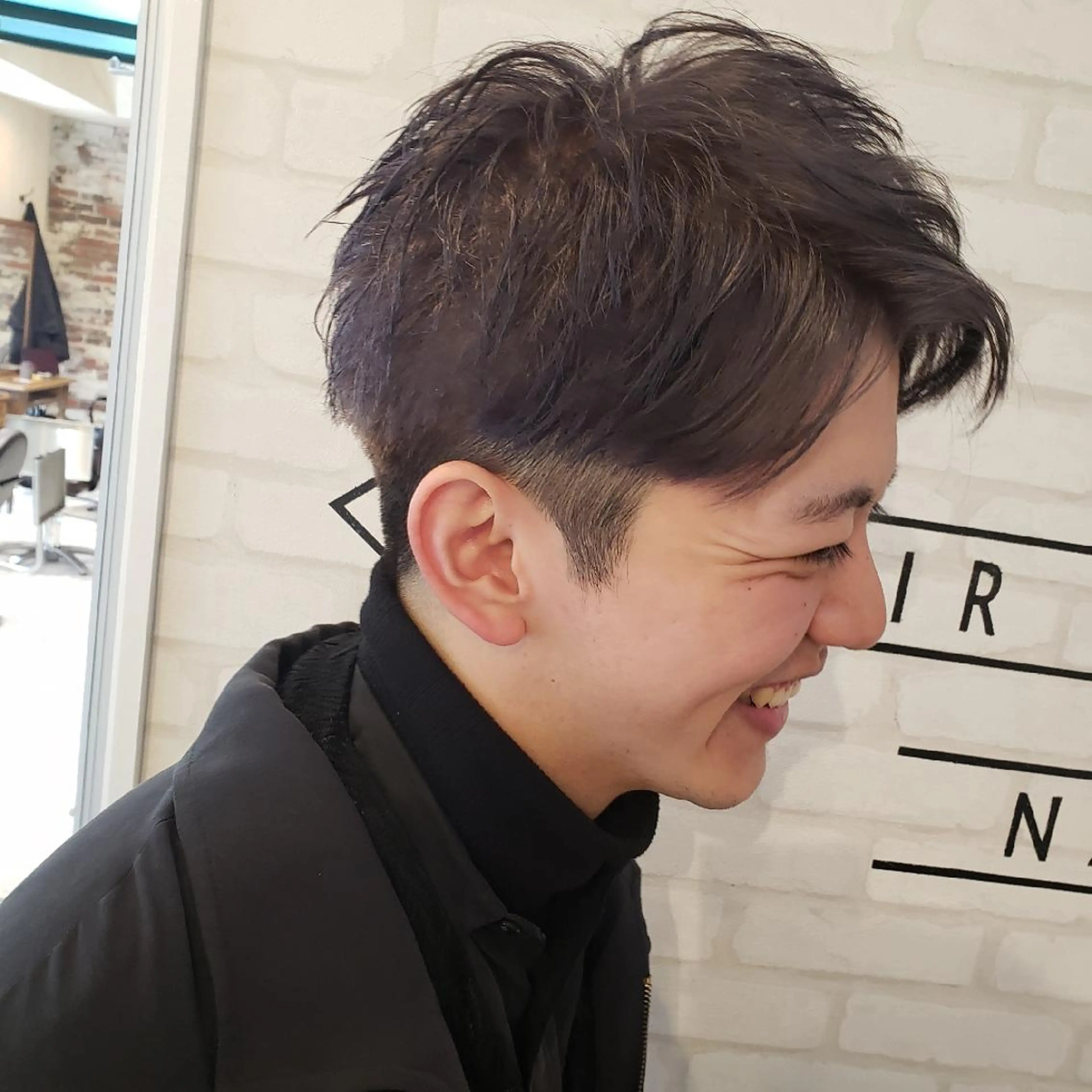 ショート メンズ カラー 渋谷 メンズ 木下 仁来のヘアスタイル