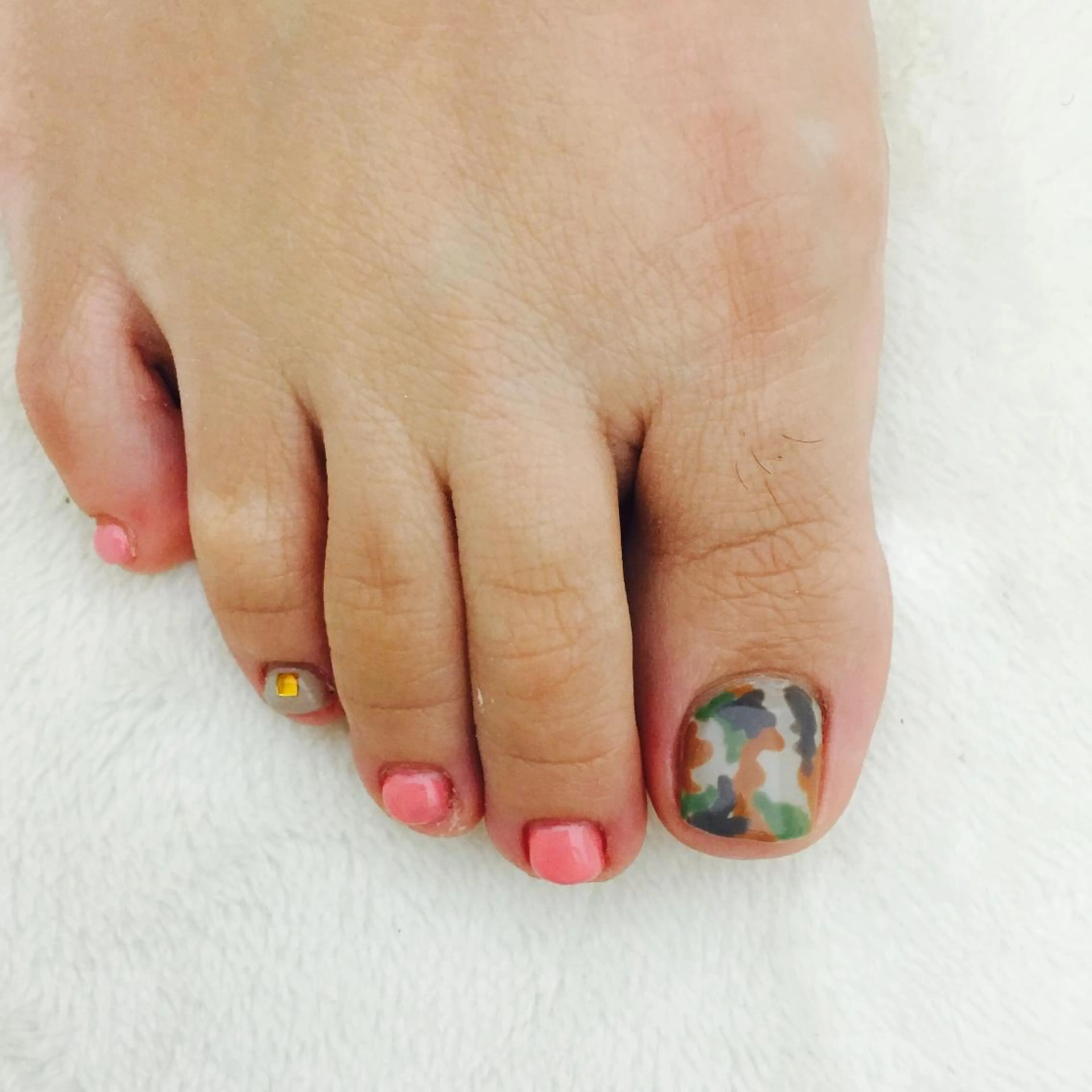 ネイル フットネイル Sympa 𝓜iwako🐰ᩚのネイルデザイン