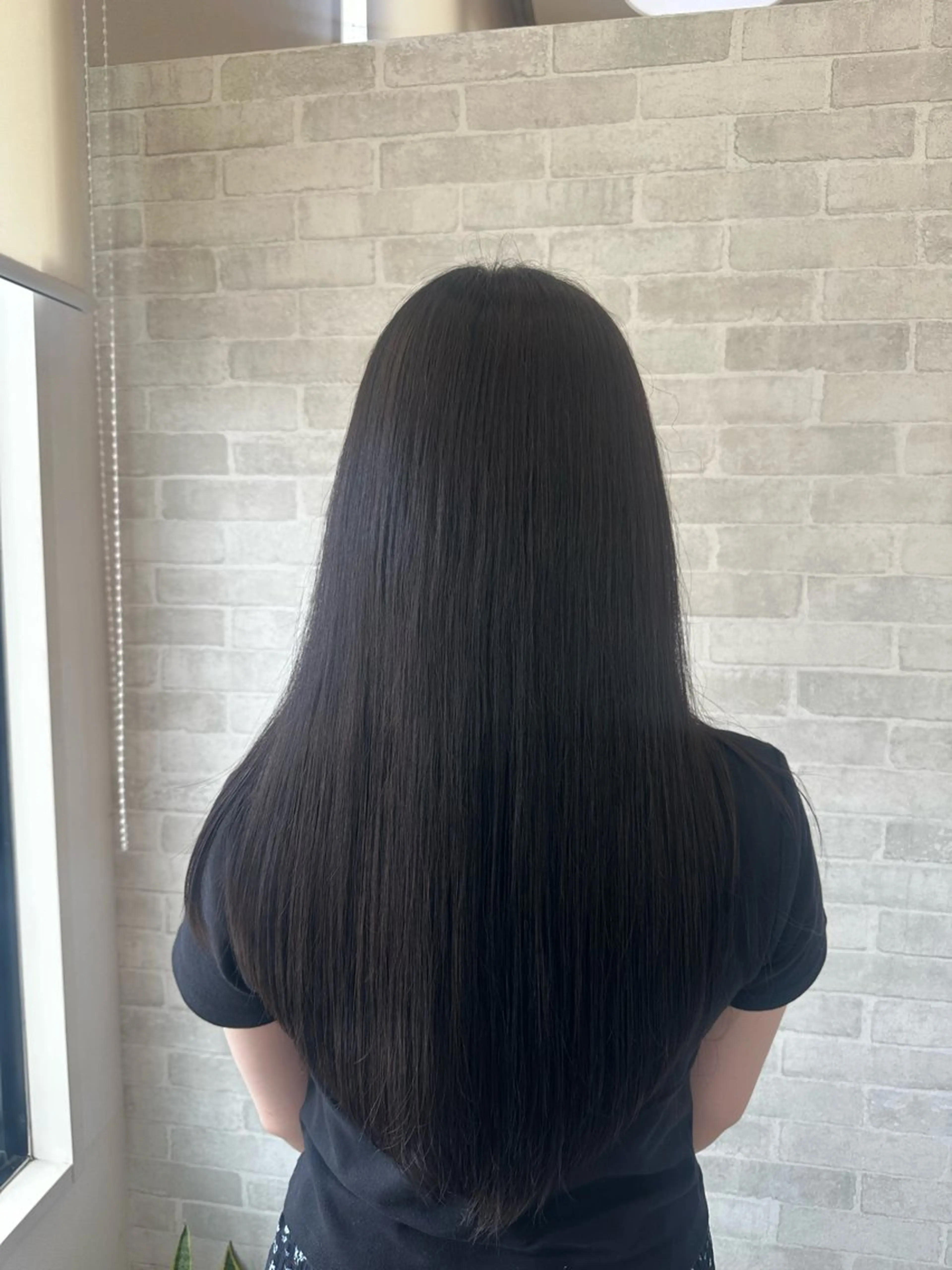 ロング 岡松 優月のヘアスタイル