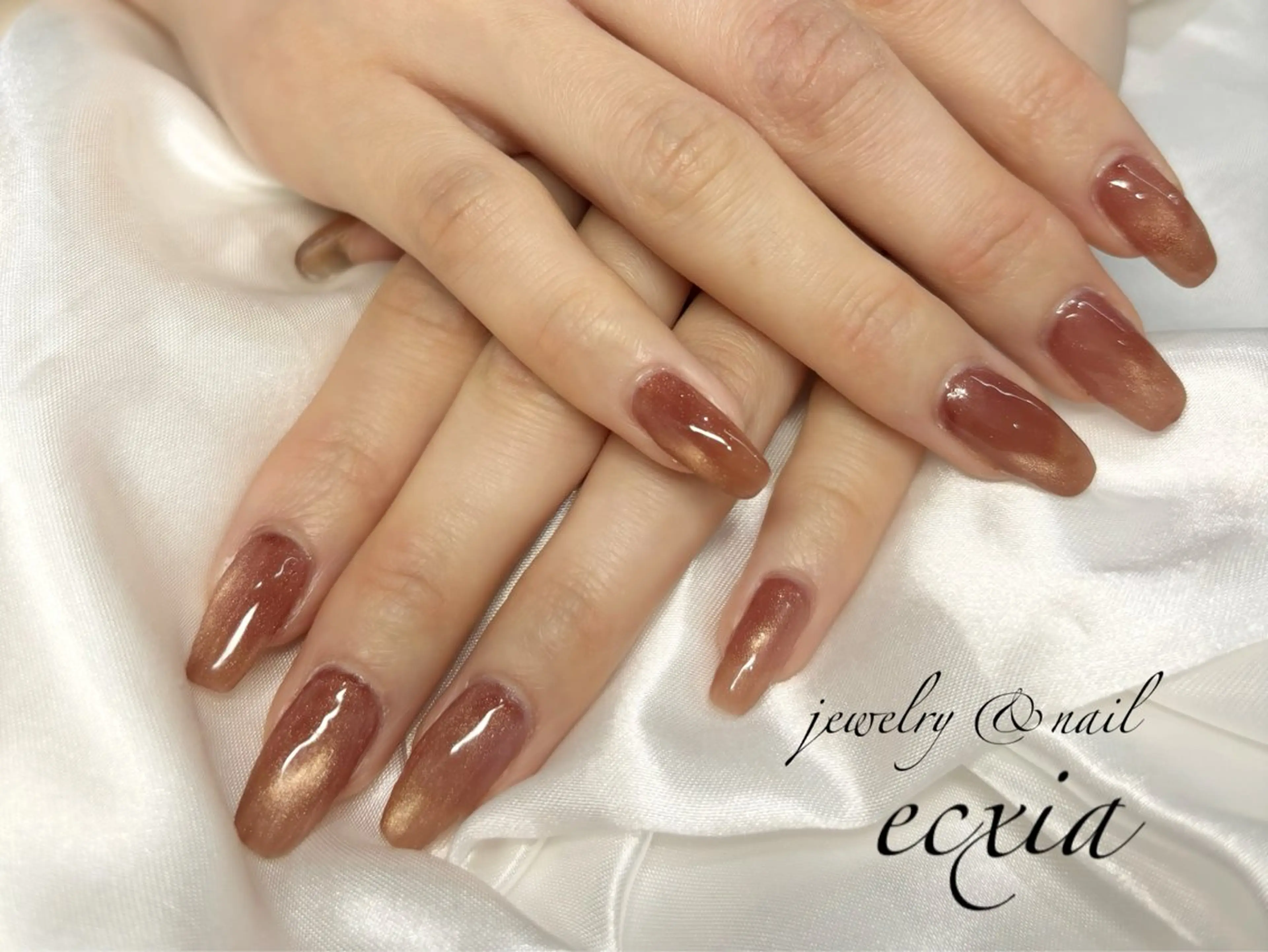 ネイル マグネットネイル ecxia nail yoshiのネイルデザイン
