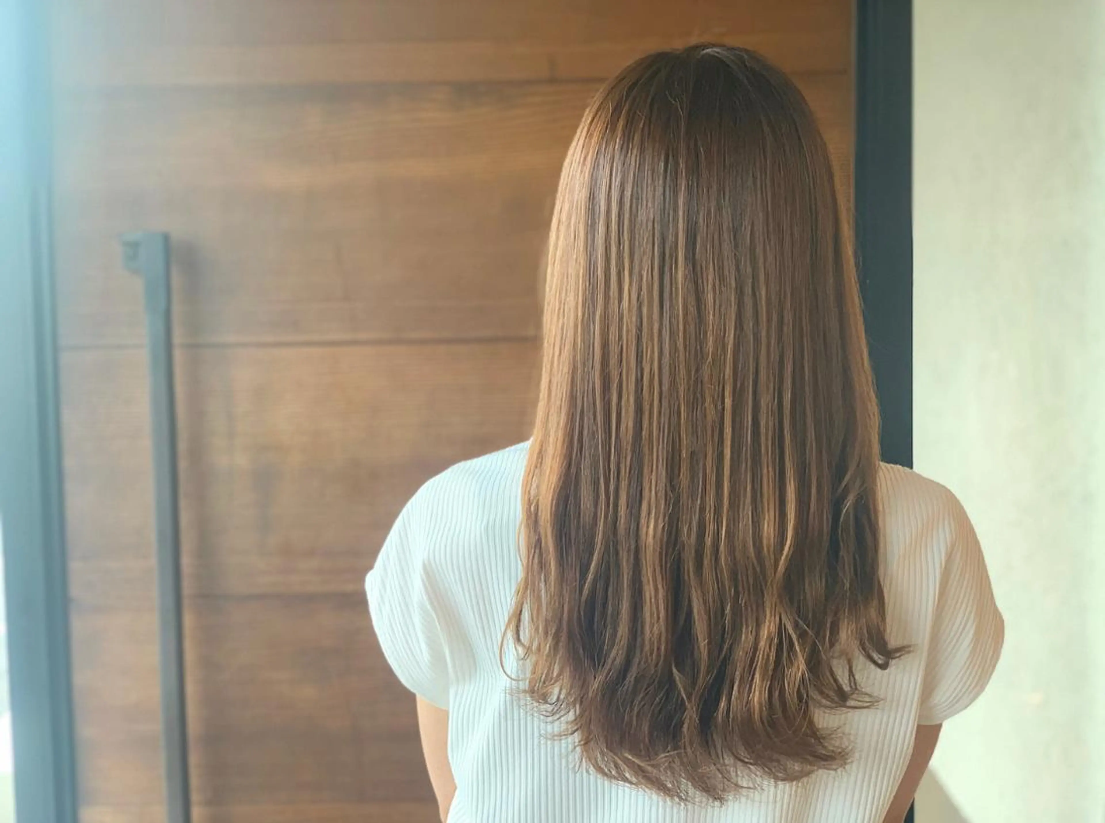 ロング カラー ベージュカラー 髪質改善 ロング トリートメント 悠 亜のマツエク・マツパデザイン