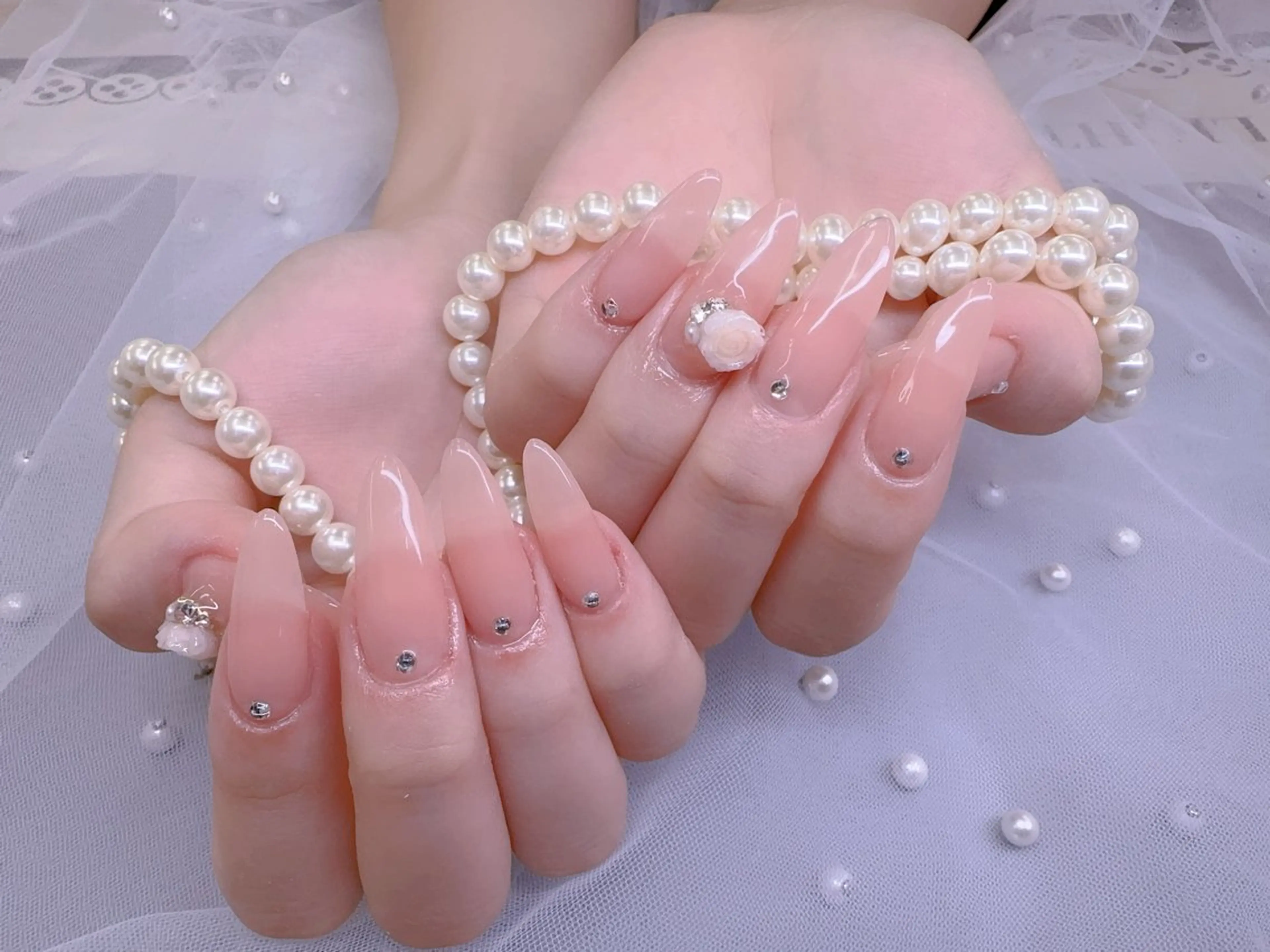 ネイル UMI ネイルサロン新宿🎀のネイルデザイン