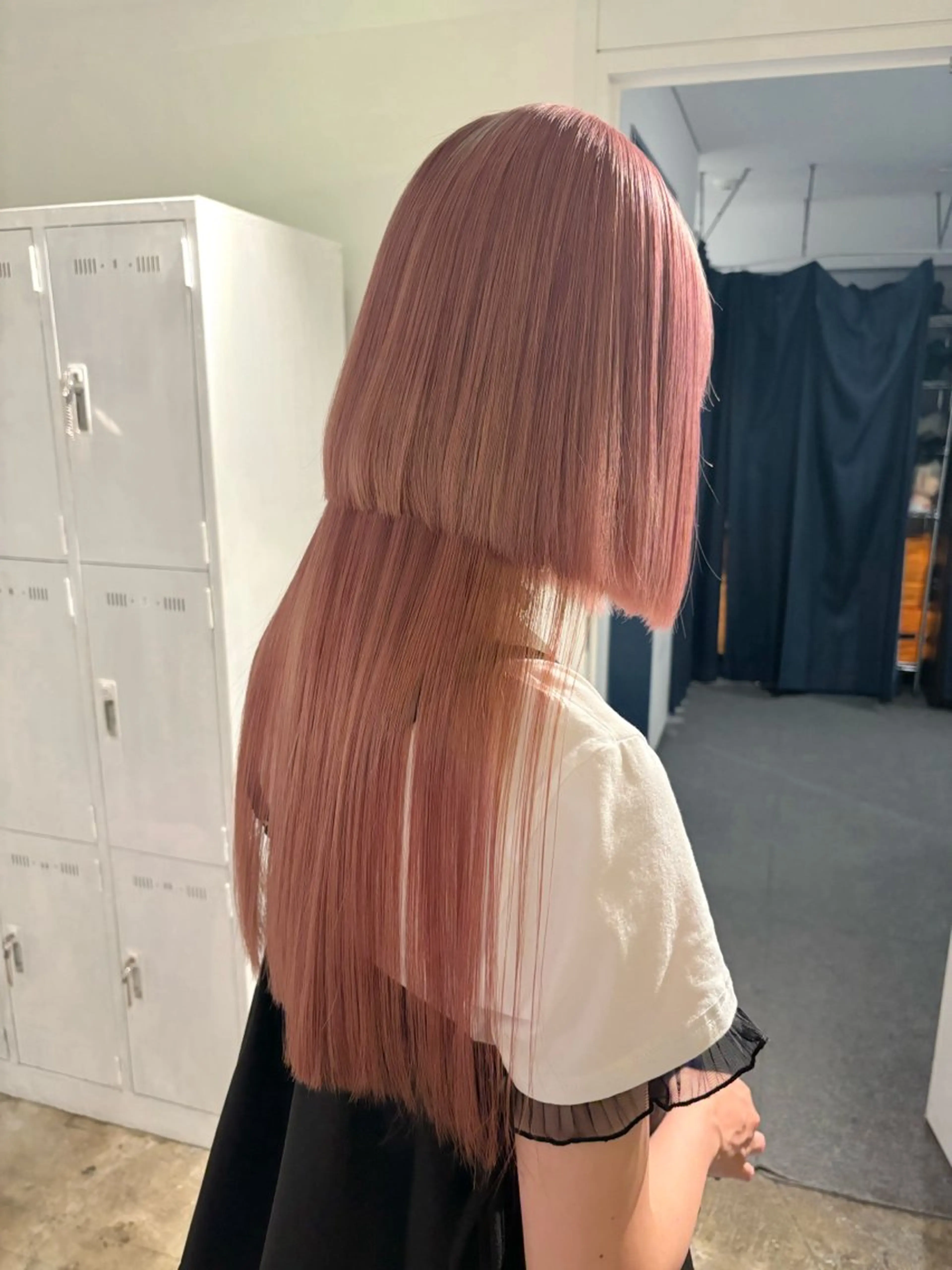 ロング カラー アディクシーカラー ブリーチ ケアブリーチ ケアカラー ダブルカラー ヘアカラー トリートメント 暖色カラー🍒 ケアブリーチ/akiのヘアスタイル