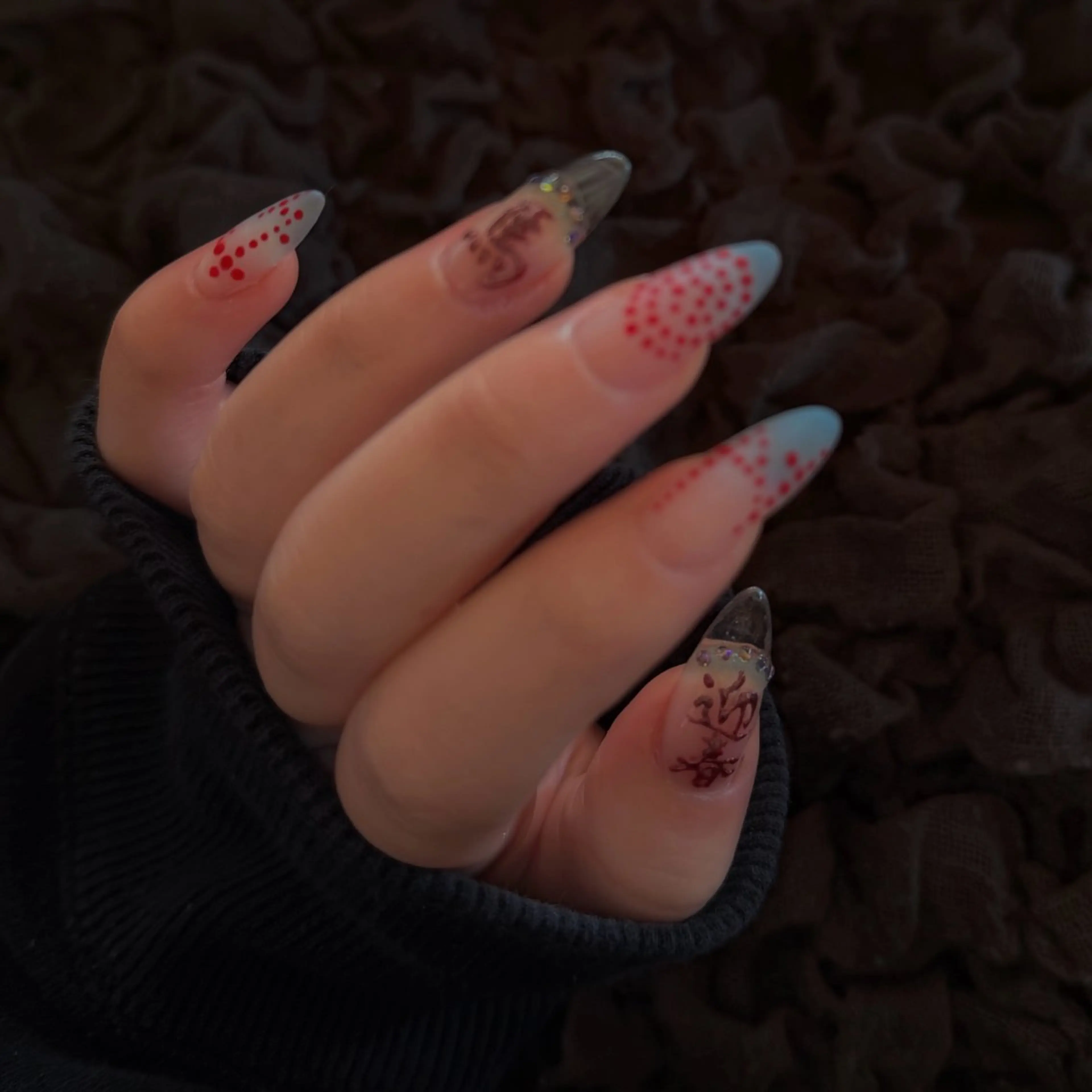 ネイル mori yuina ┆͓̽ NUDGEのネイルデザイン