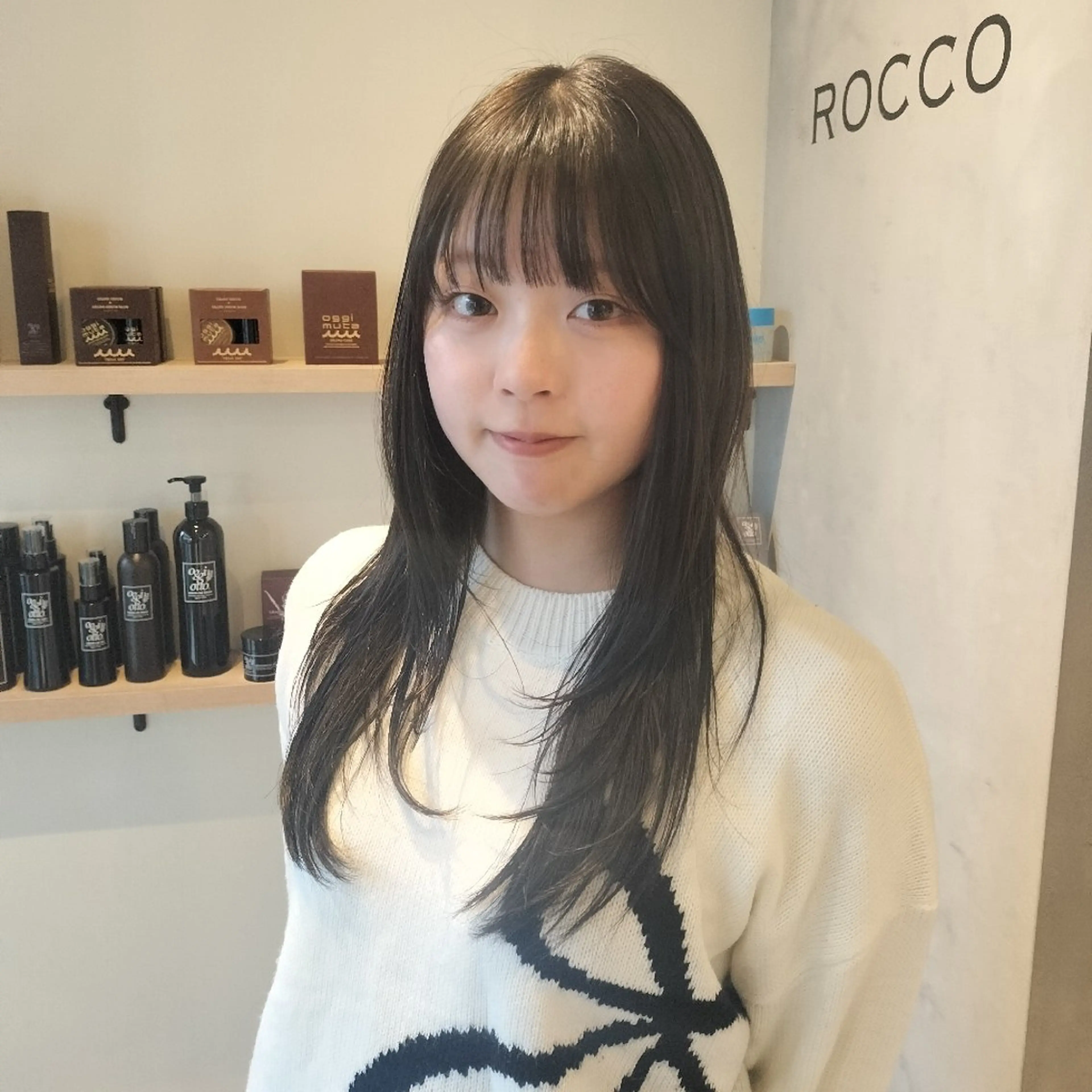 カラー HINAKO/ ROCCOのヘアスタイル