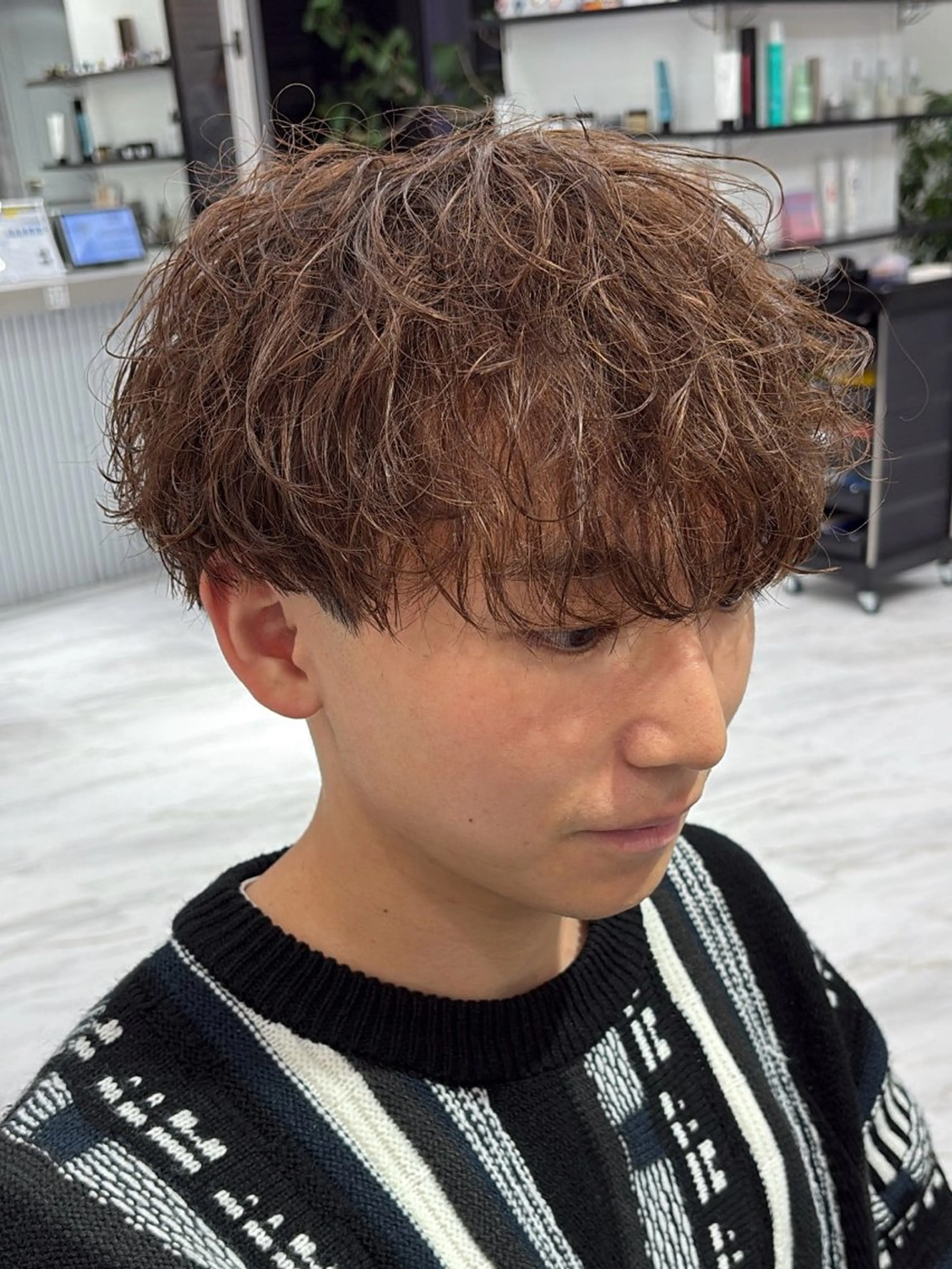 ショート カラー メンズ メンズブリーチ ブリーチ カット ヘアカラー men's salon glow所属・🔥3/1〜7限定 カット1100円🔥のヘアスタイル