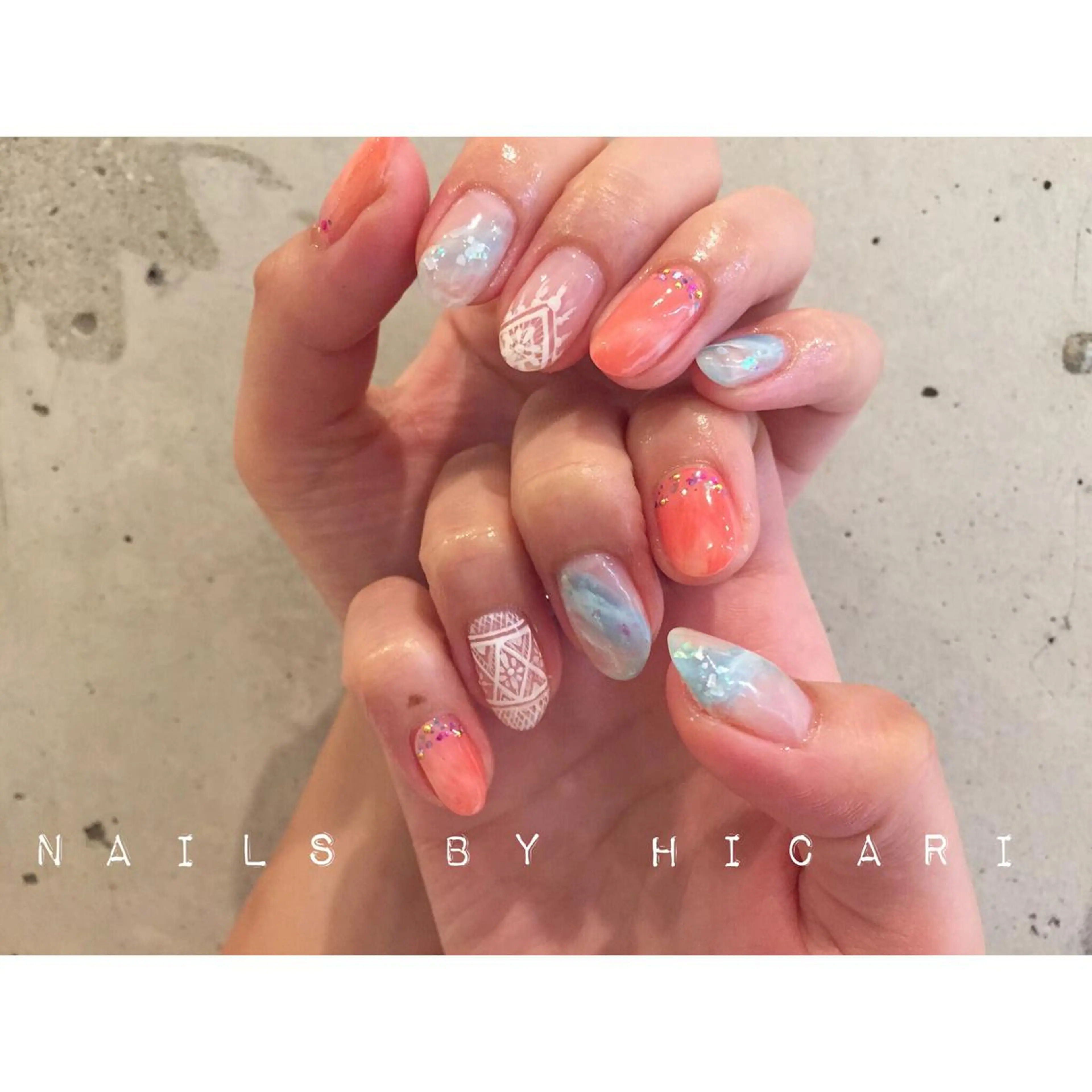 ショート カラー ネイル マツエク・マツパ illum hicariのネイルデザイン